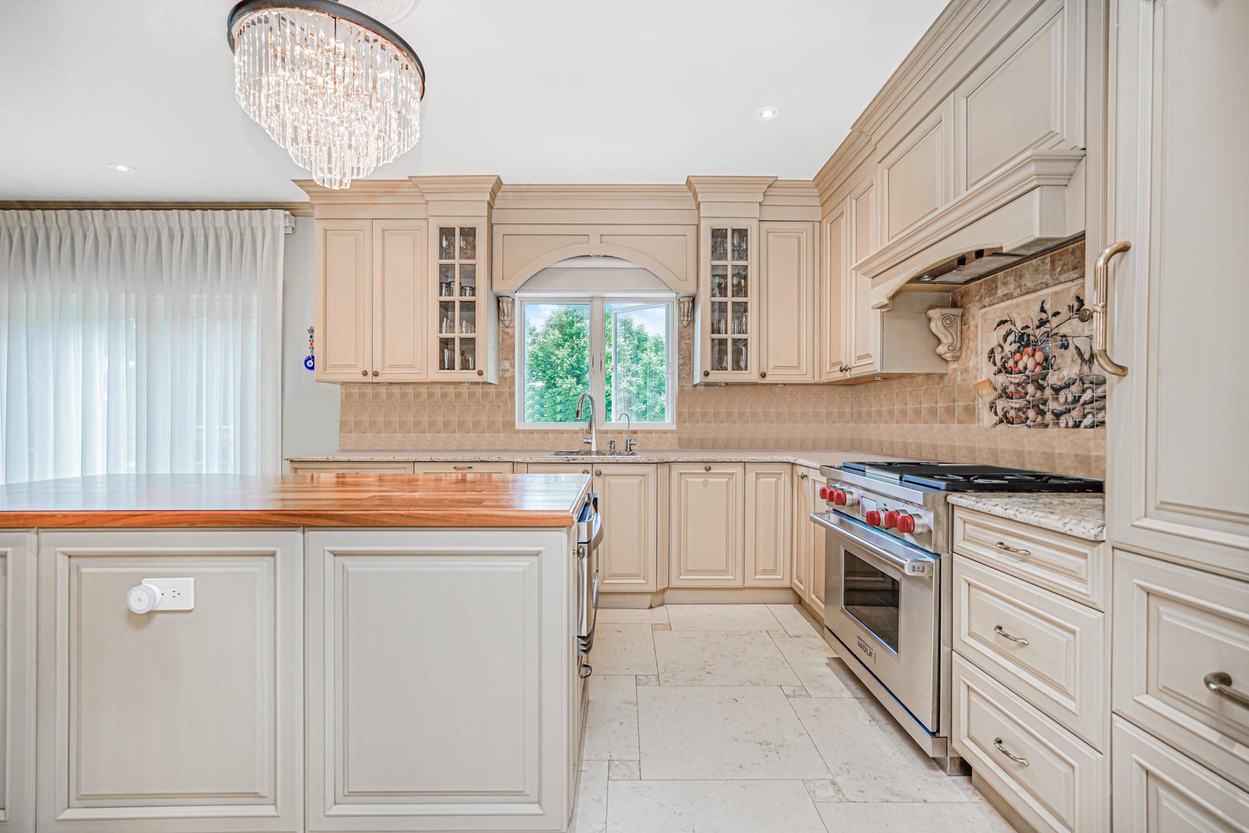Single Family Douglas  Staten Island, NY 10304, MLS-879537-7