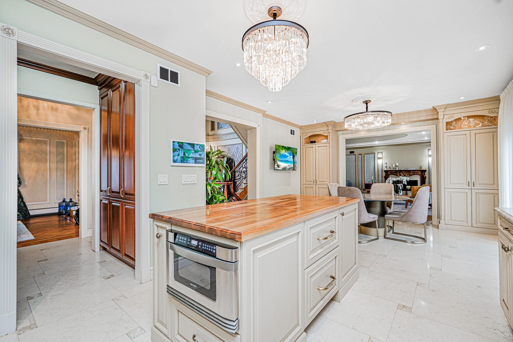 Single Family Douglas  Staten Island, NY 10304, MLS-879537-8