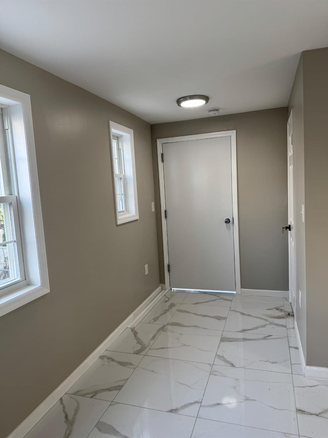 Single Family Murdock  Bronx, NY 10466, MLS-879551-8