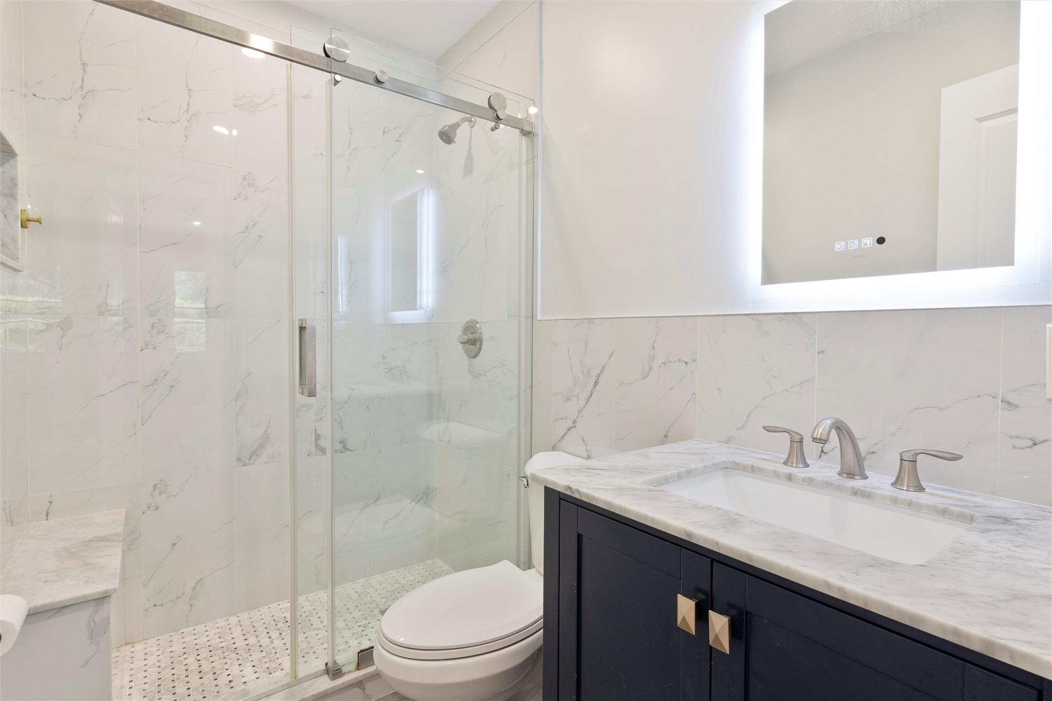 Single Family Jay Ave  Queens, NY 11378, MLS-879556-18