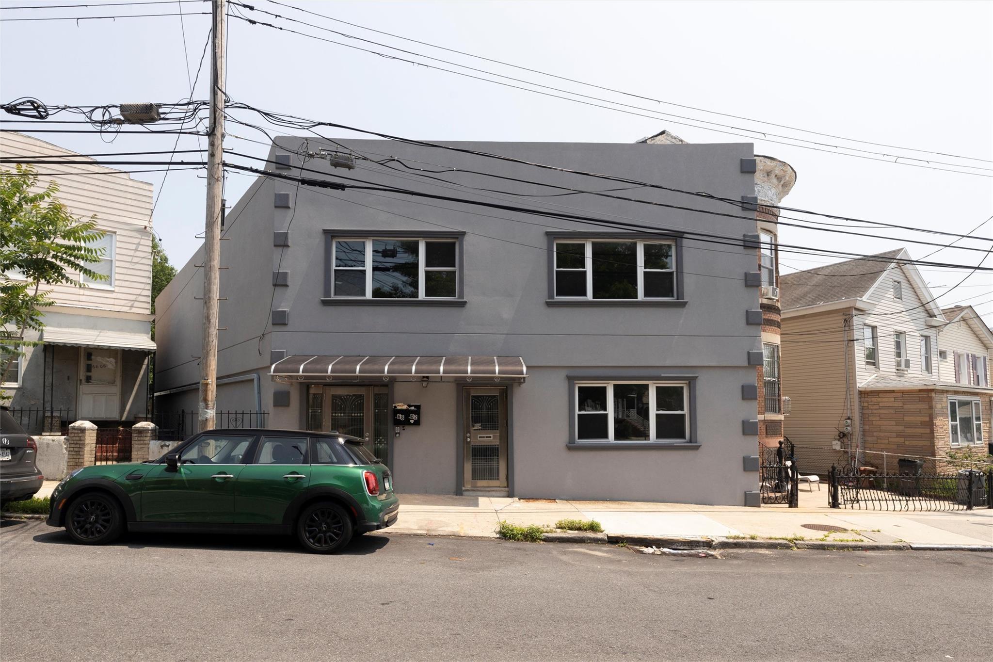 Single Family Jay Ave  Queens, NY 11378, MLS-879556-26