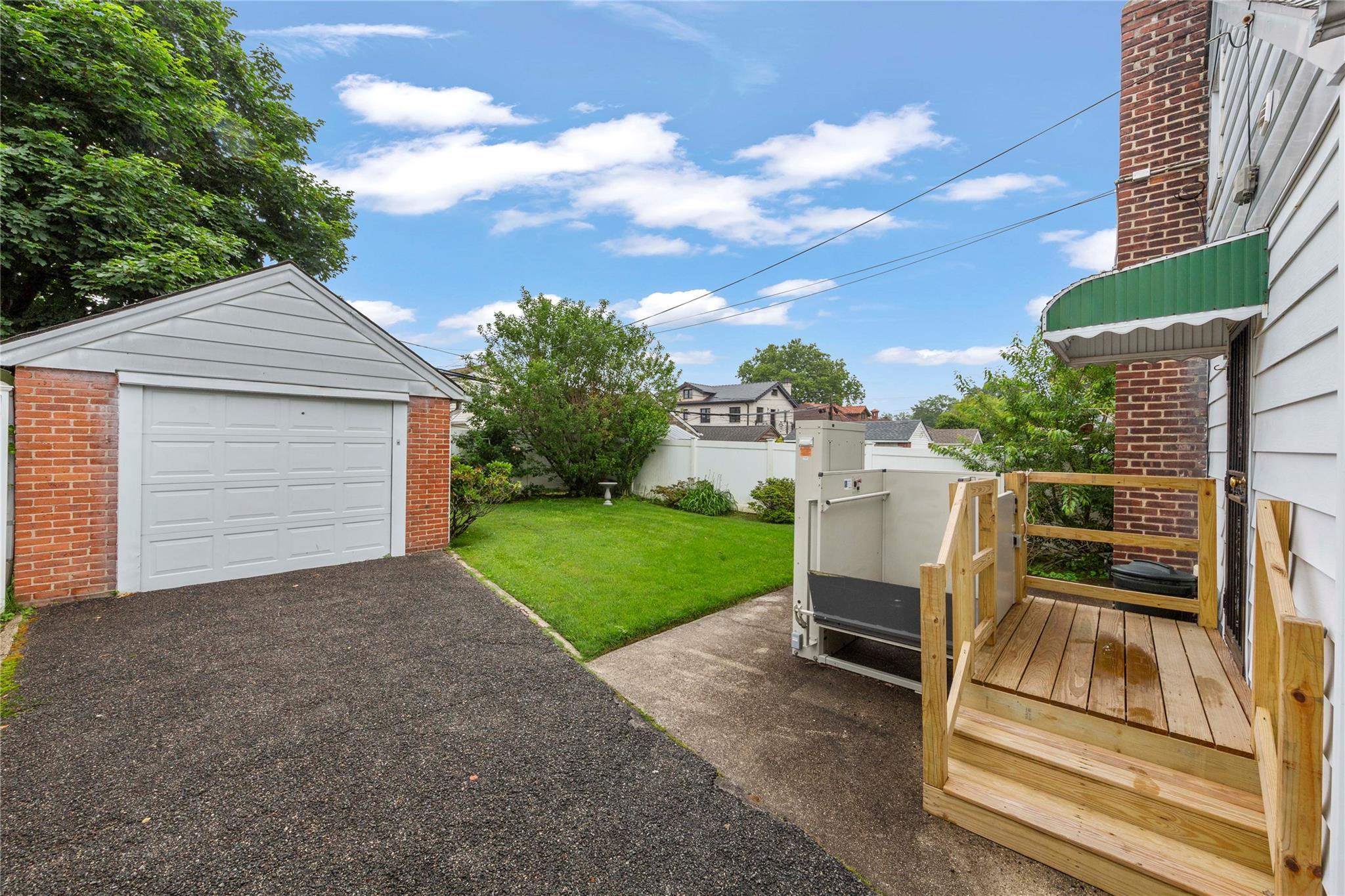 Single Family 187th  Queens, NY 11365, MLS-879562-16