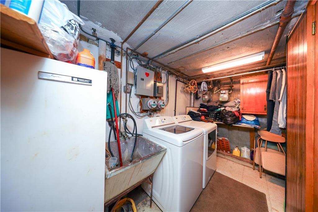 Single Family 54th  Brooklyn, NY 11234, MLS-879566-29