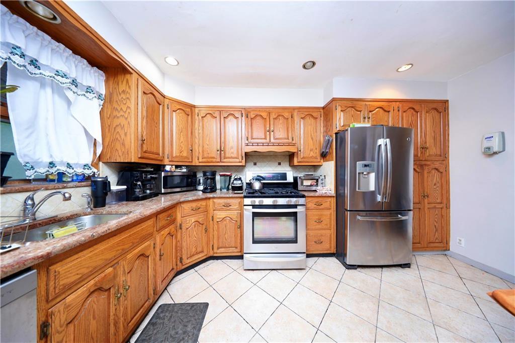 Single Family 54th  Brooklyn, NY 11234, MLS-879566-4