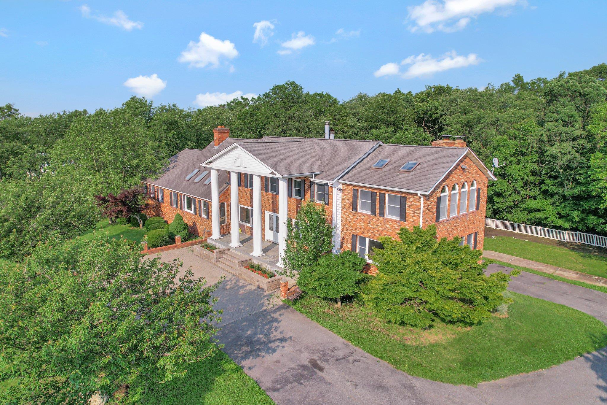Single Family Hill  Orange County, NY 10940, MLS-879569-2