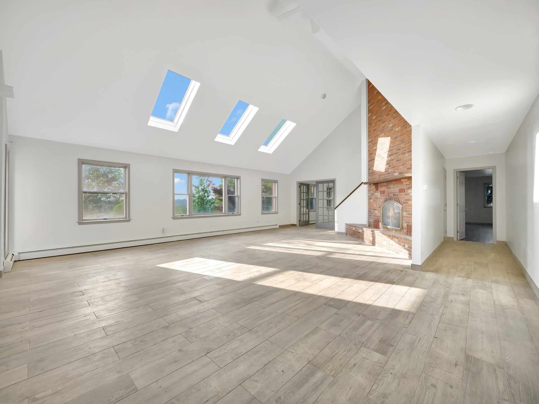 Single Family Hill  Orange County, NY 10940, MLS-879569-24