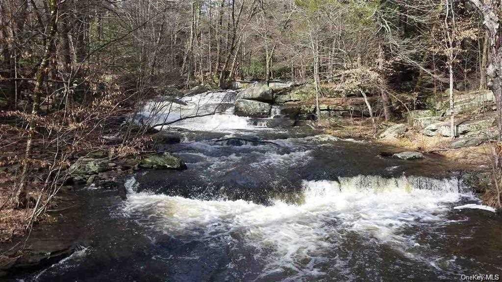 Single Family Oak  Sullivan County, NY 12778, MLS-879593-35