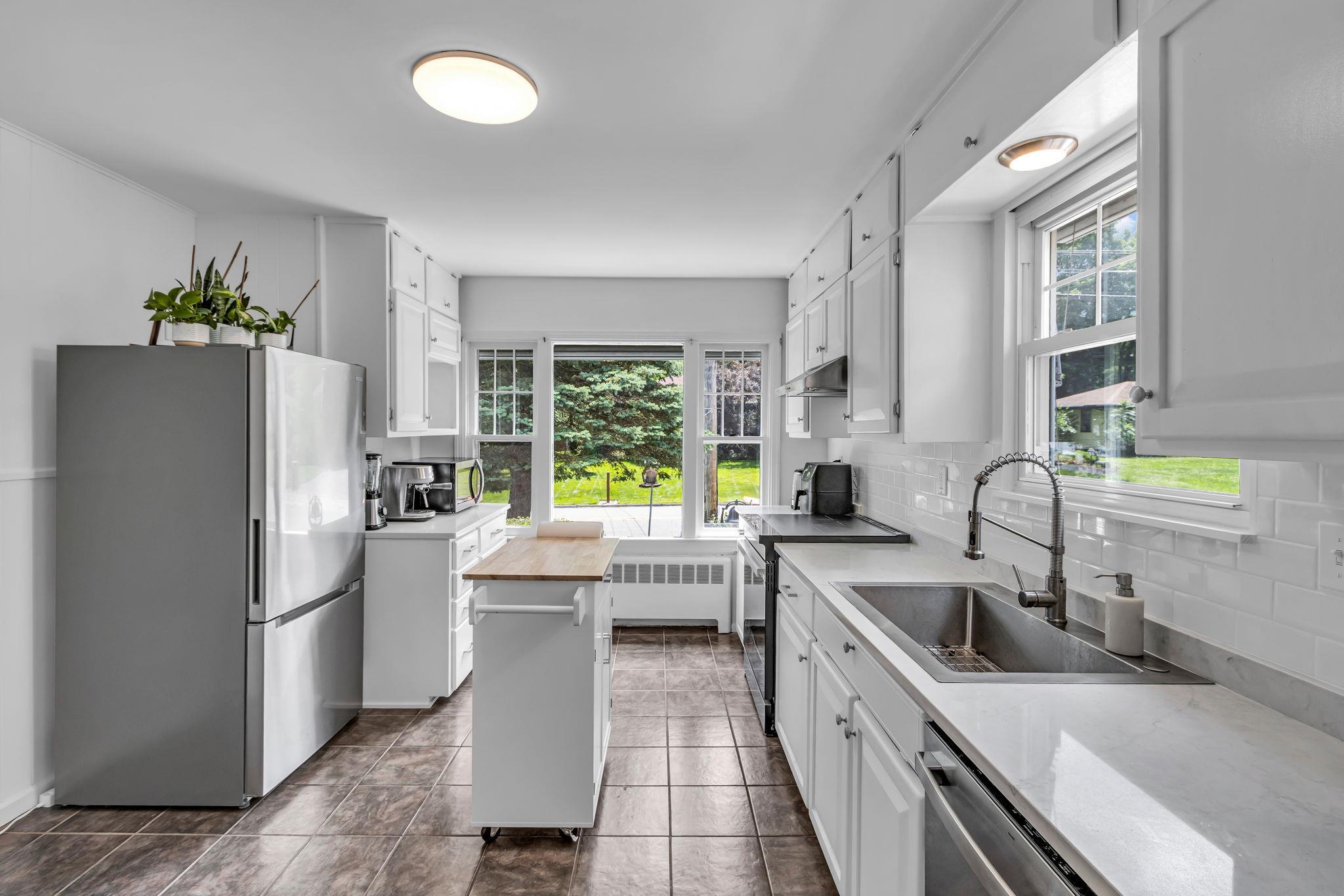Single Family Washington  Dutchess County, NY 12508, MLS-879599-12