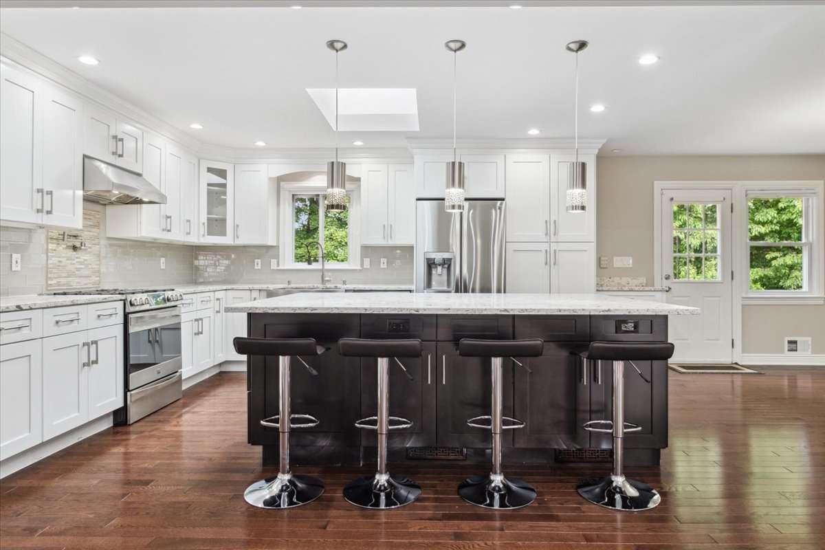 Single Family Edgemont  Westchester County, NY 10583, MLS-879653-6