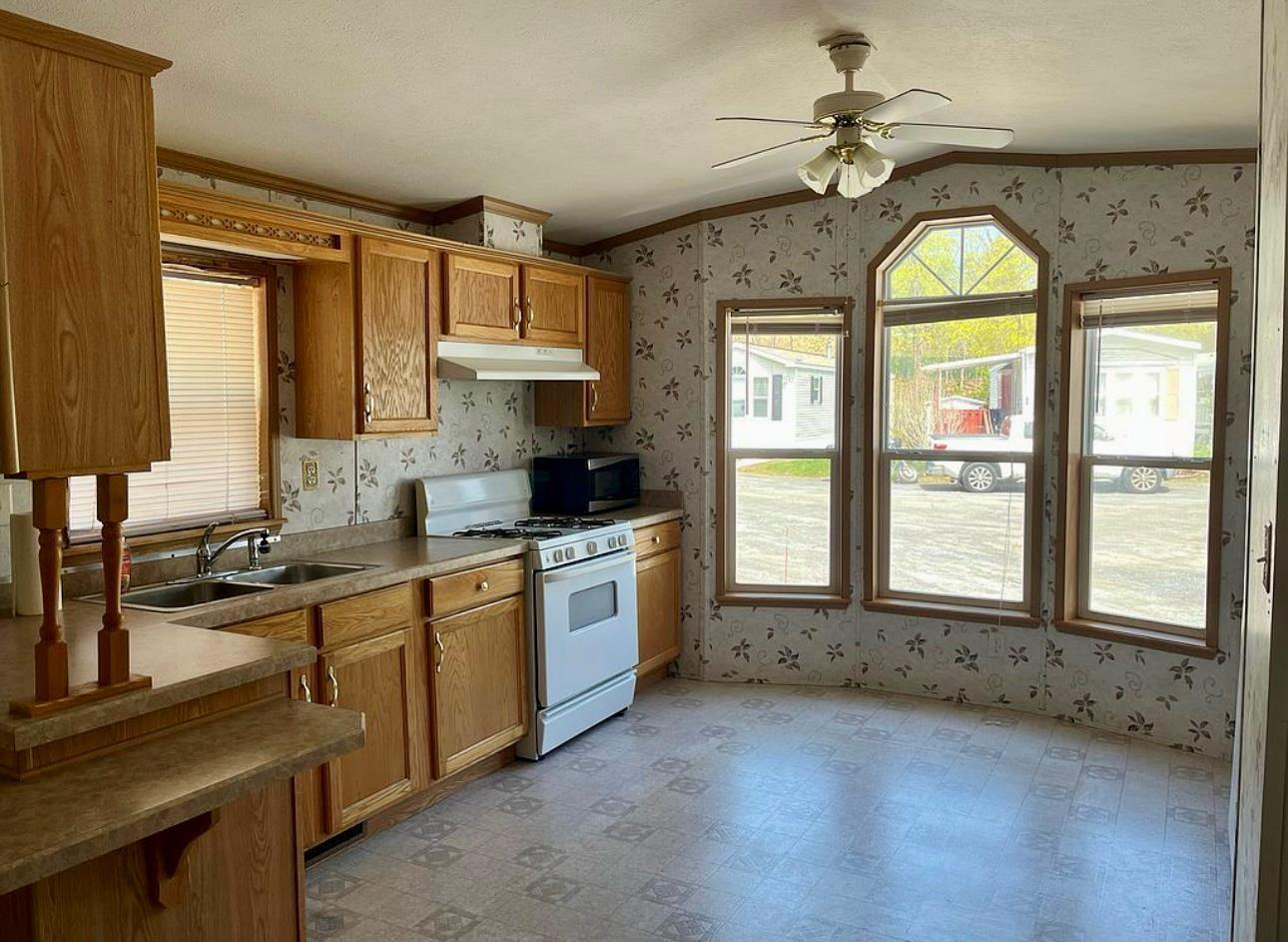 Single Family South  Dutchess County, NY 12590, MLS-879667-7