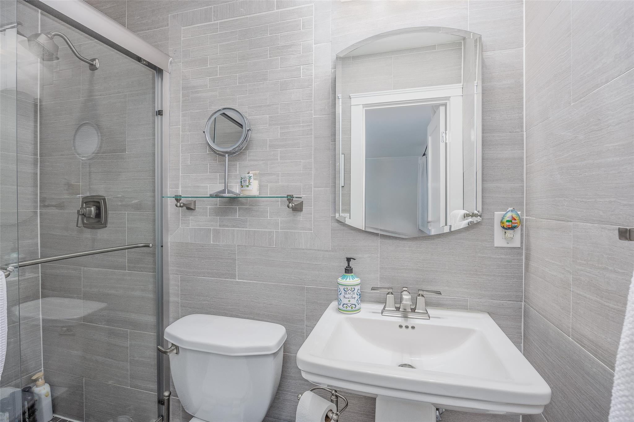 Single Family Harbor  Nassau County, NY 11566, MLS-879671-27