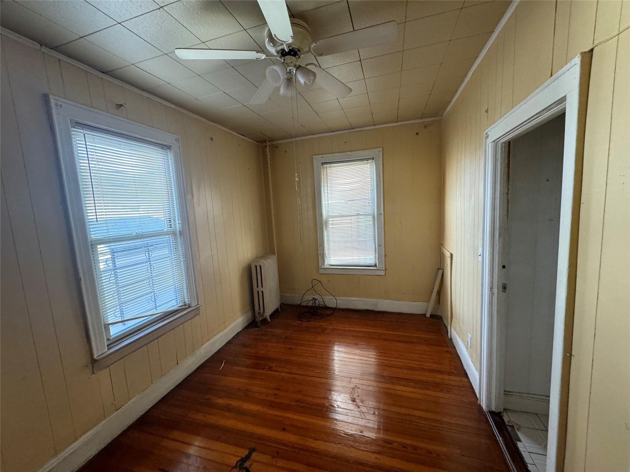 Single Family 32nd  Queens, NY 11369, MLS-879674-12