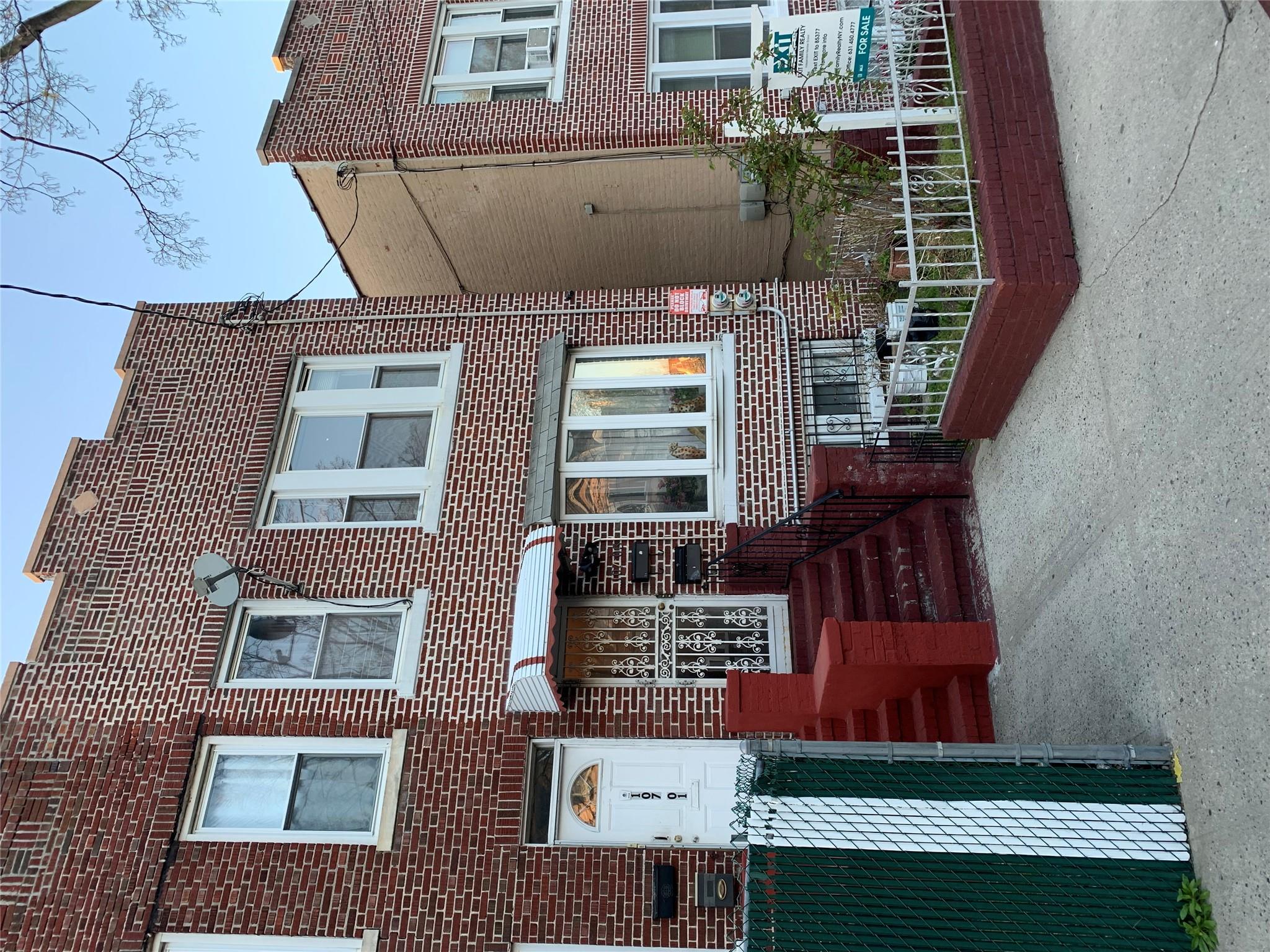 Single Family 32nd  Queens, NY 11369, MLS-879674-4