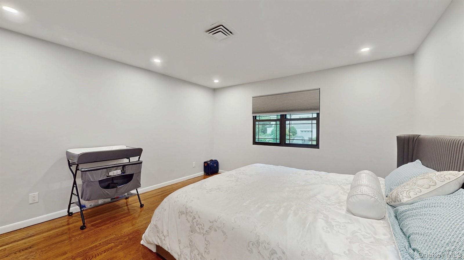 Single Family Arthur  Westchester County, NY 10701, MLS-879717-15