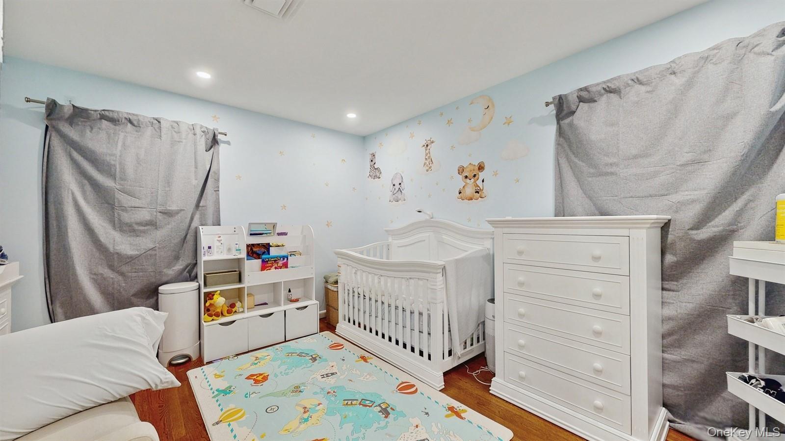 Single Family Arthur  Westchester County, NY 10701, MLS-879717-19