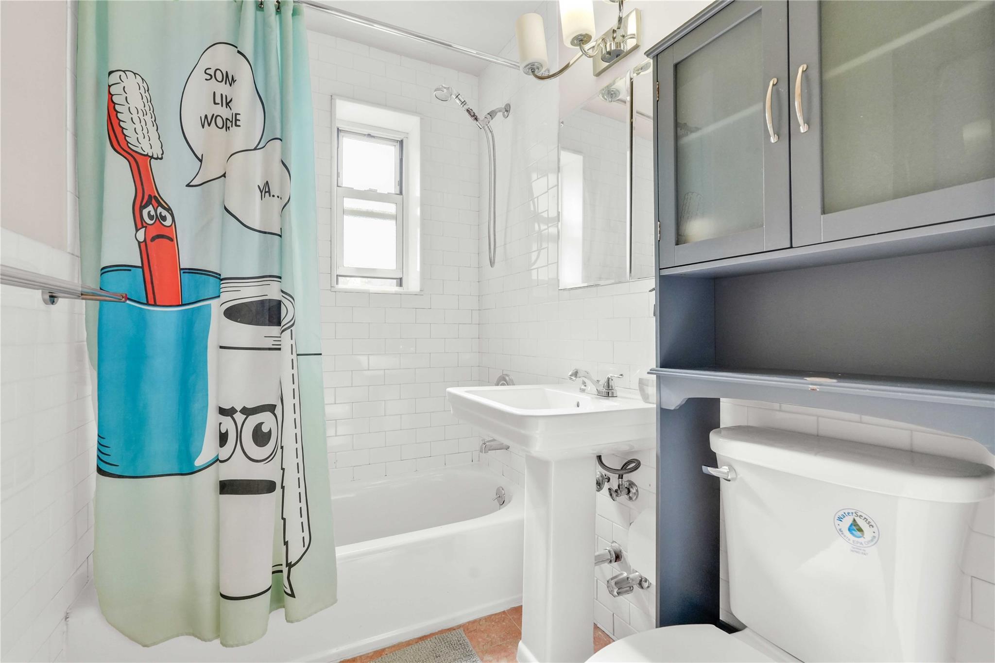 Coop 137  Queens, NY 11354, MLS-879723-13