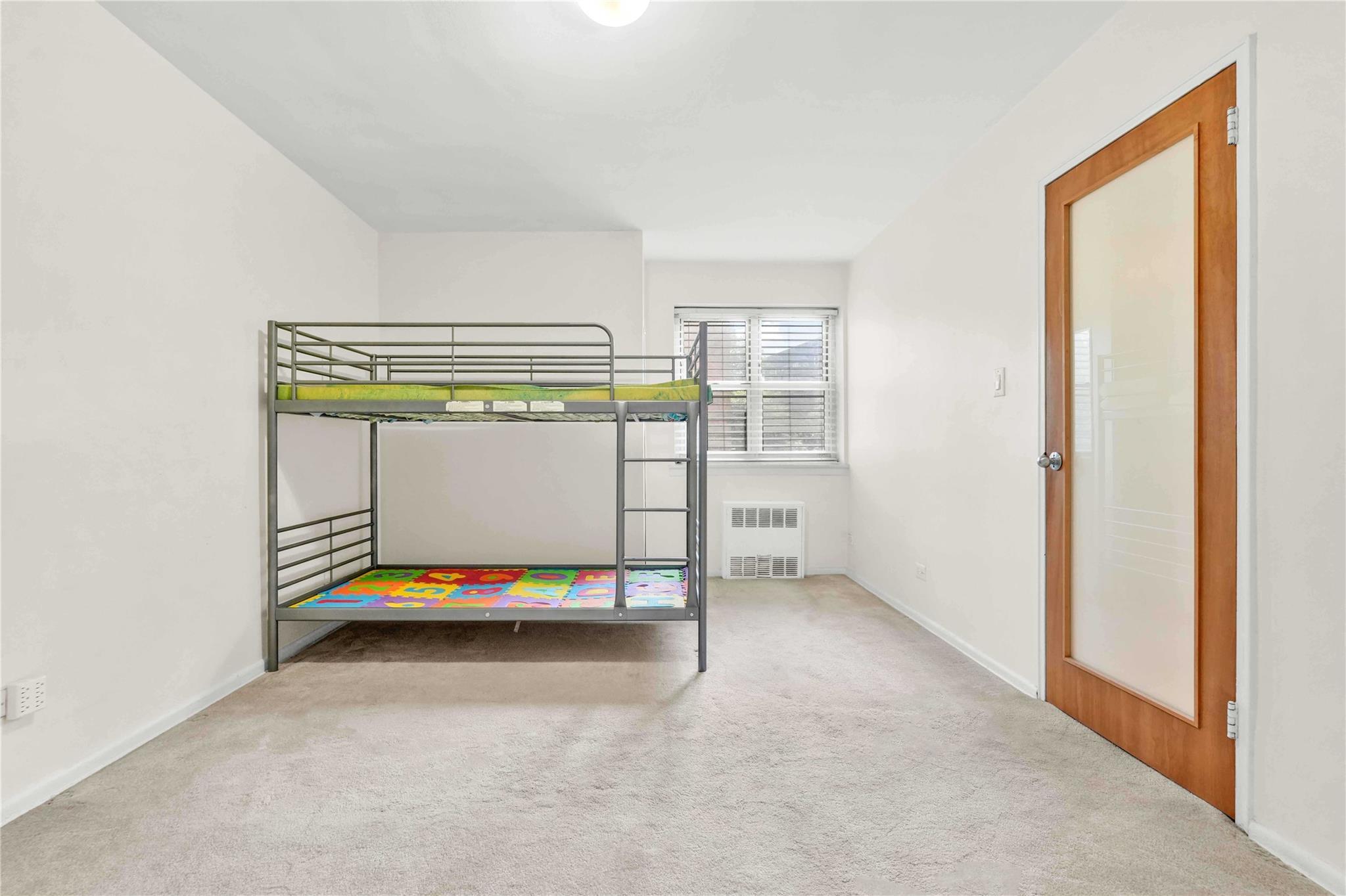 Coop 137  Queens, NY 11354, MLS-879723-7