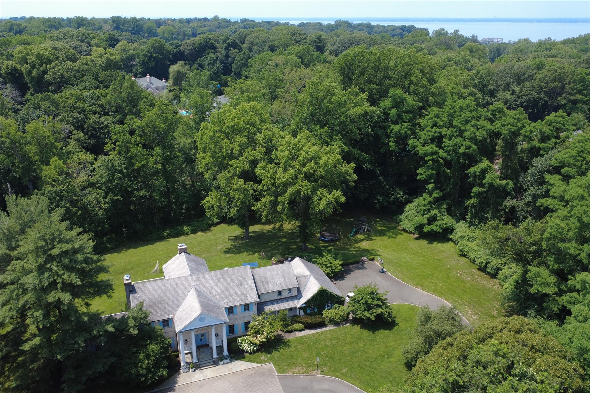 Single Family Danton  Nassau County, NY 11560, MLS-879735-31