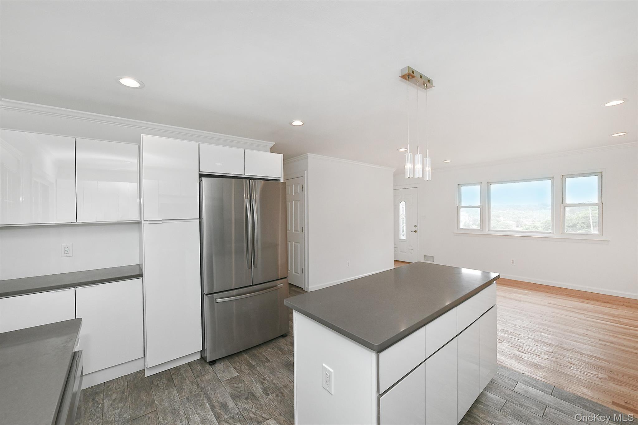 Single Family Ralph Young  Nassau County, NY 11542, MLS-879740-12