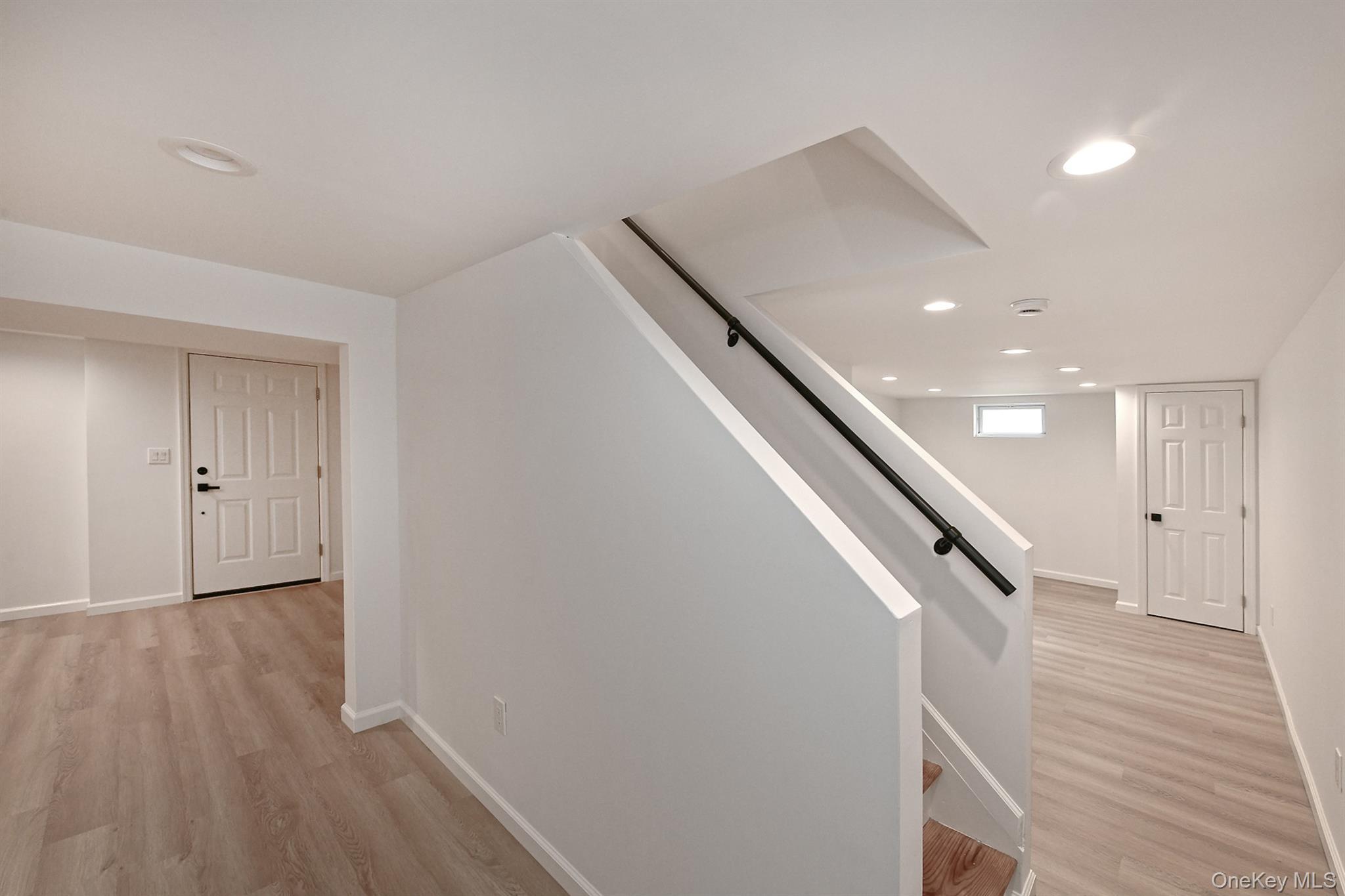 Single Family Ralph Young  Nassau County, NY 11542, MLS-879740-20