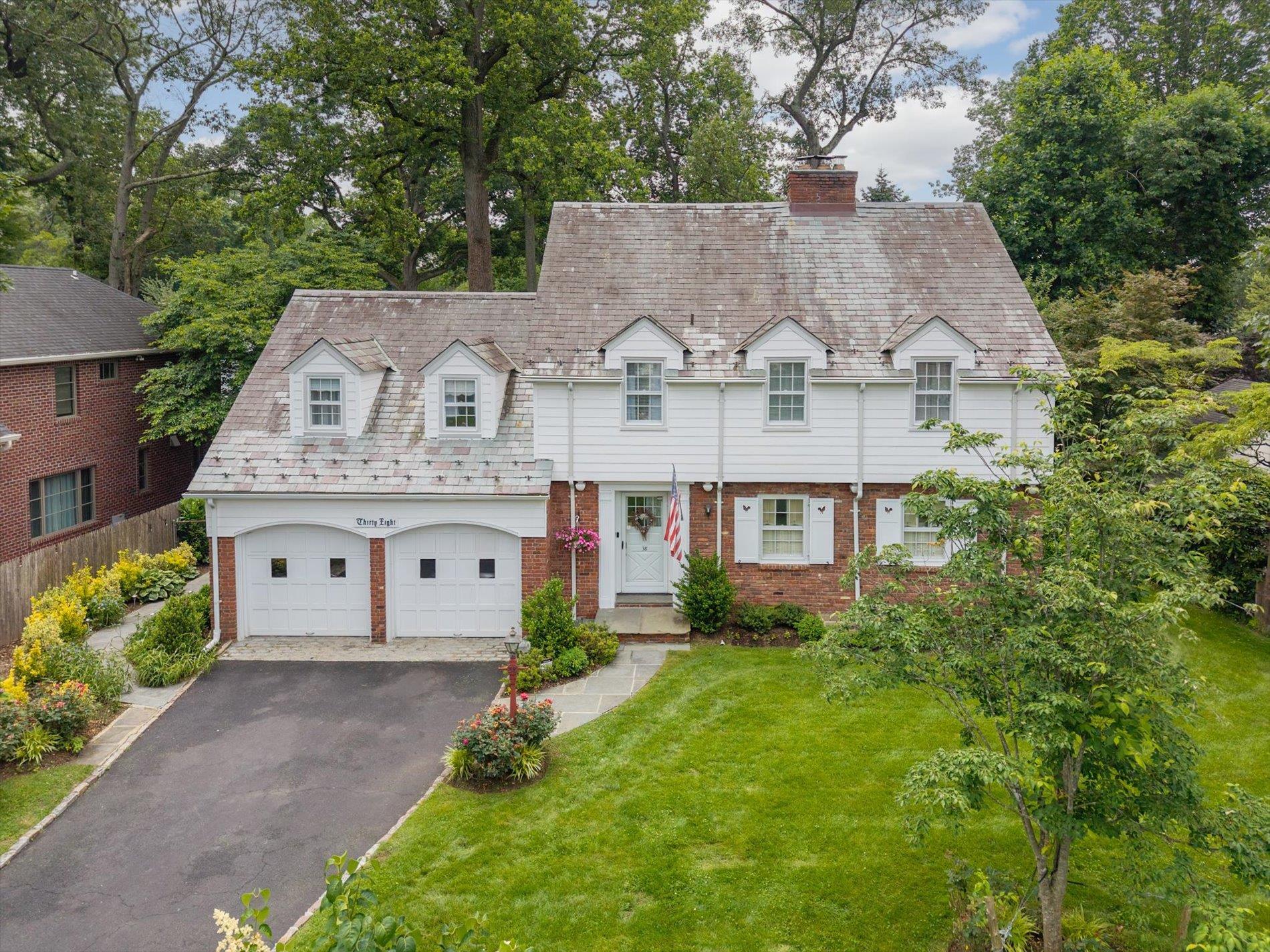 Single Family Mason  Nassau County, NY 11030, MLS-879742-39