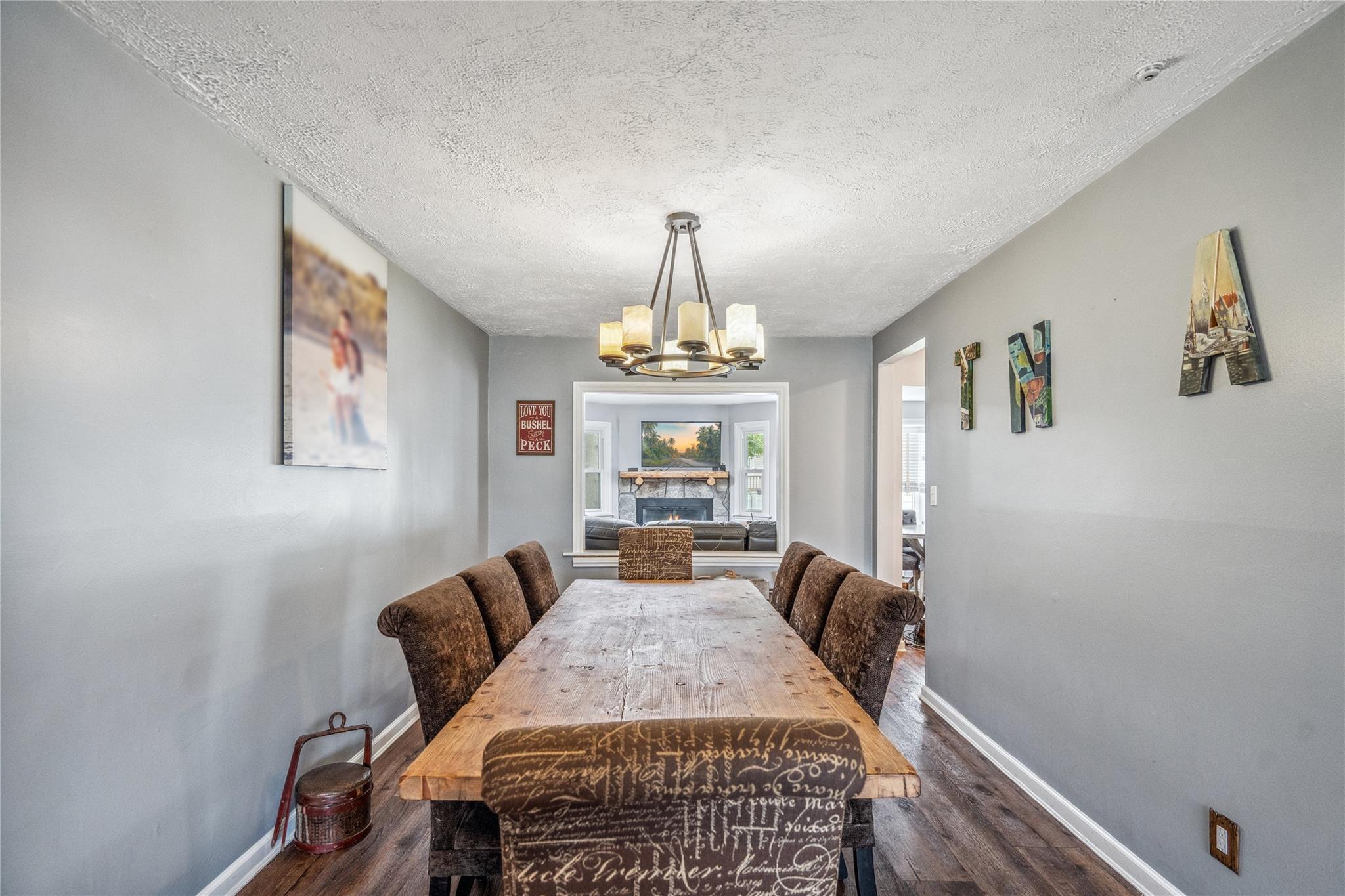 Single Family Circle  Nassau County, NY 11791, MLS-879743-10