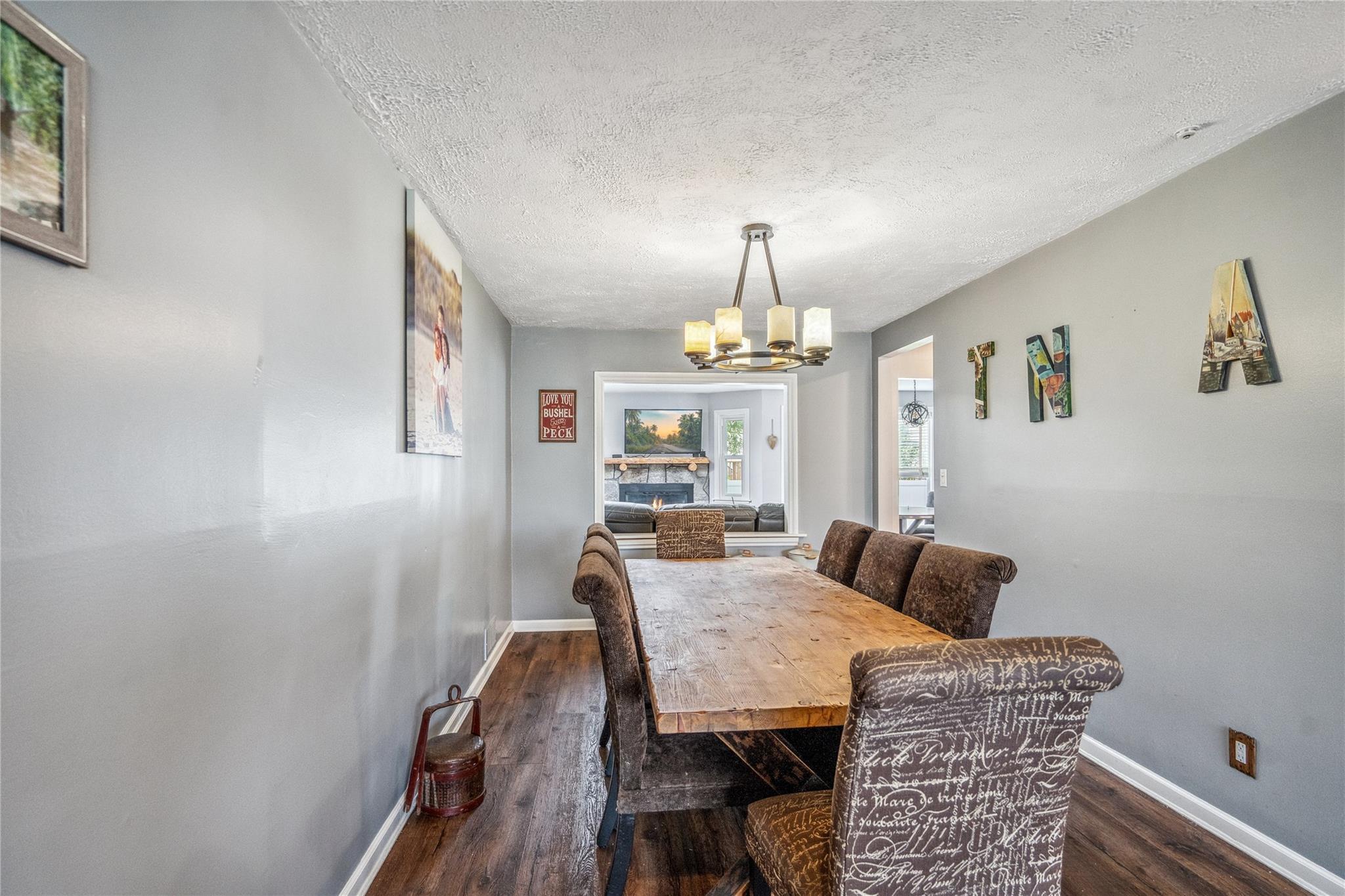 Single Family Circle  Nassau County, NY 11791, MLS-879743-11