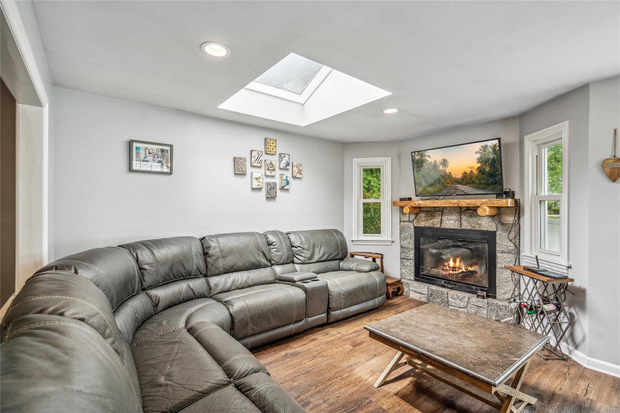 Single Family Circle  Nassau County, NY 11791, MLS-879743-13