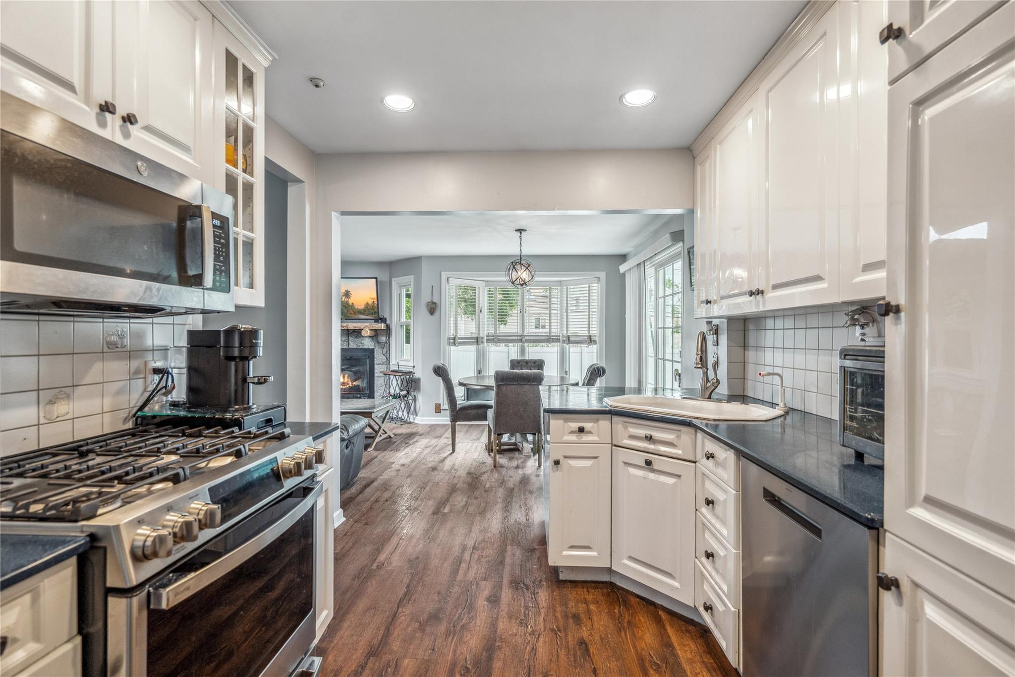 Single Family Circle  Nassau County, NY 11791, MLS-879743-16