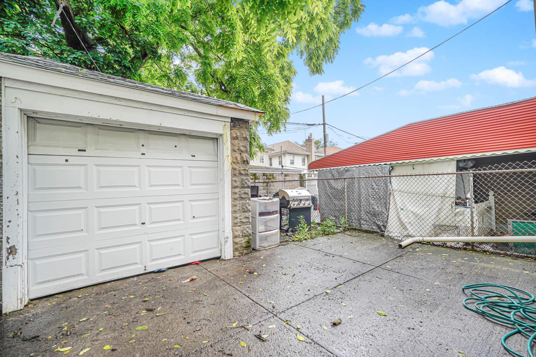 Single Family 39th  Brooklyn, NY 11203, MLS-879767-28