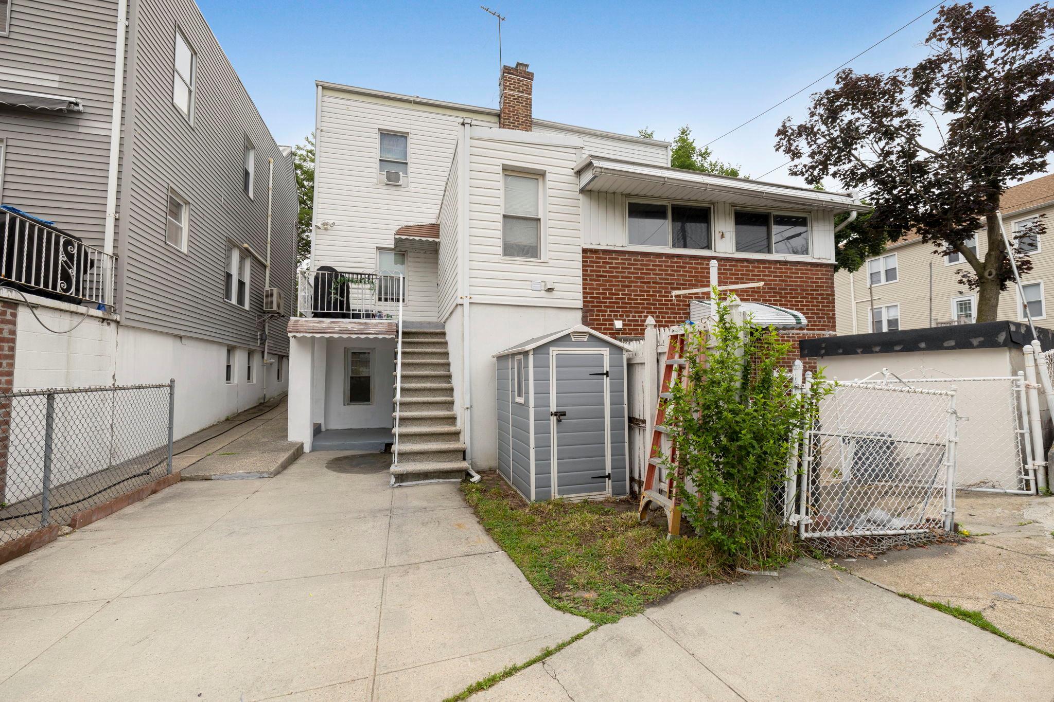 Single Family Coddington  Bronx, NY 10461, MLS-879823-26