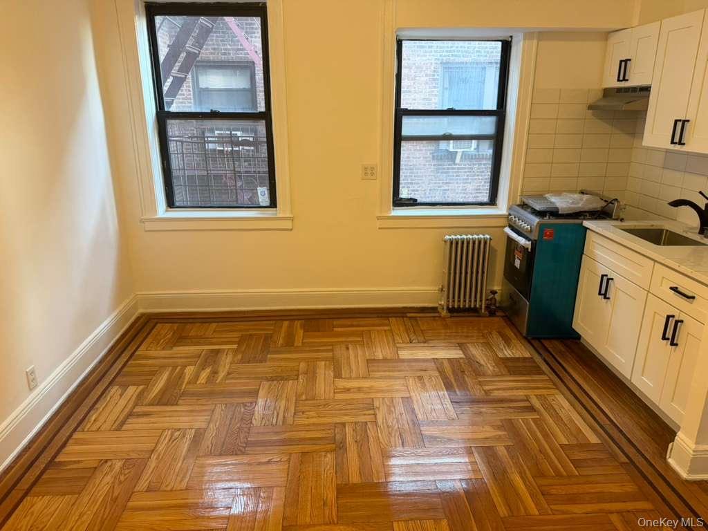 Coop Saunders Queens, NY 11374, MLS-879831-20