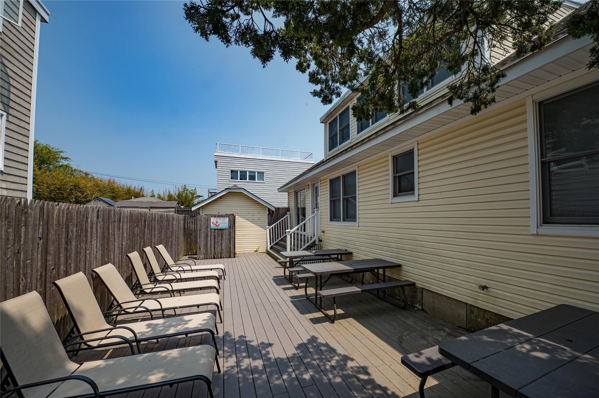 Single Family Oak Suffolk County, NY 11706, MLS-879837-19