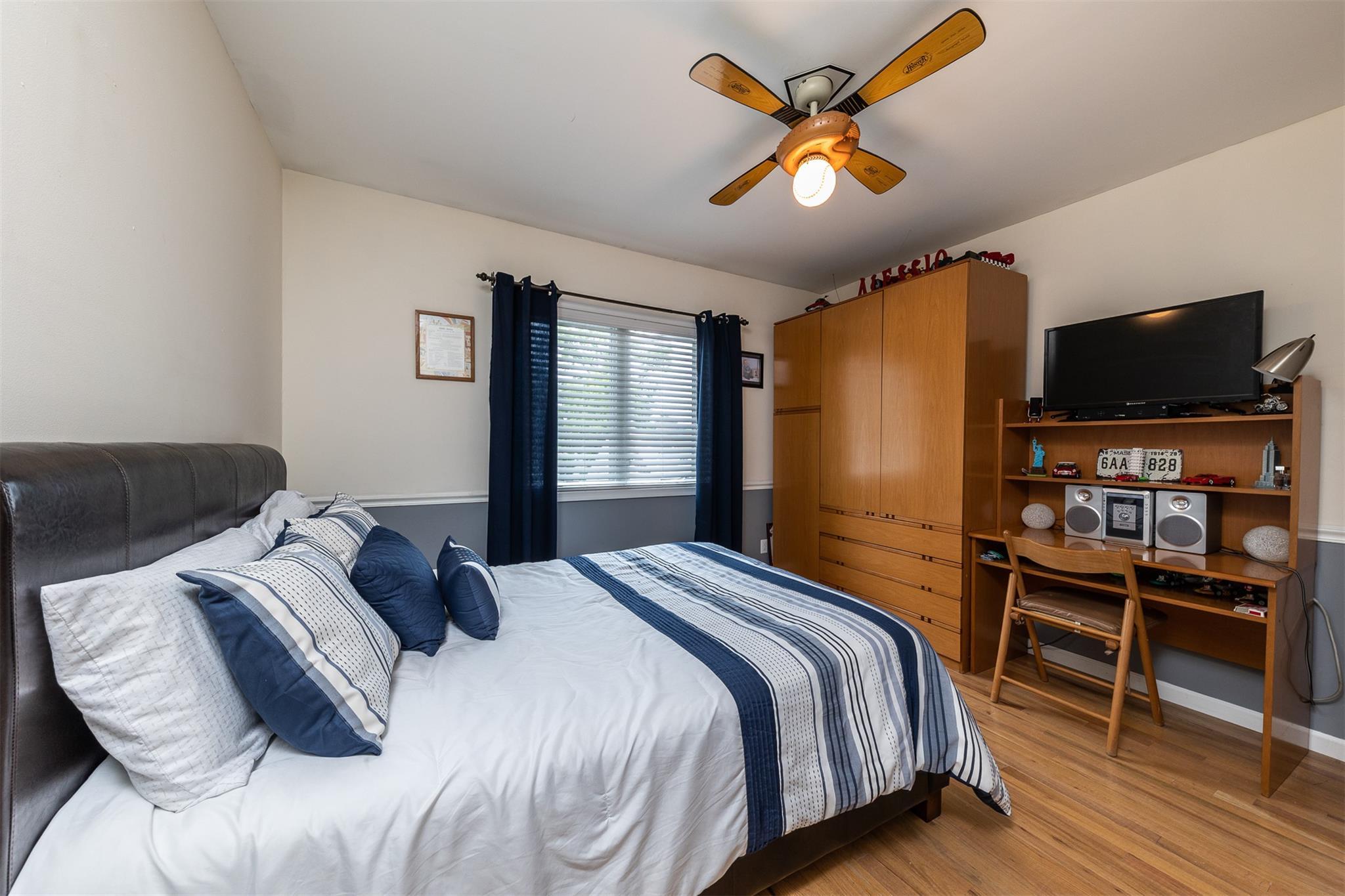 Single Family Davison  Nassau County, NY 11572, MLS-879869-15