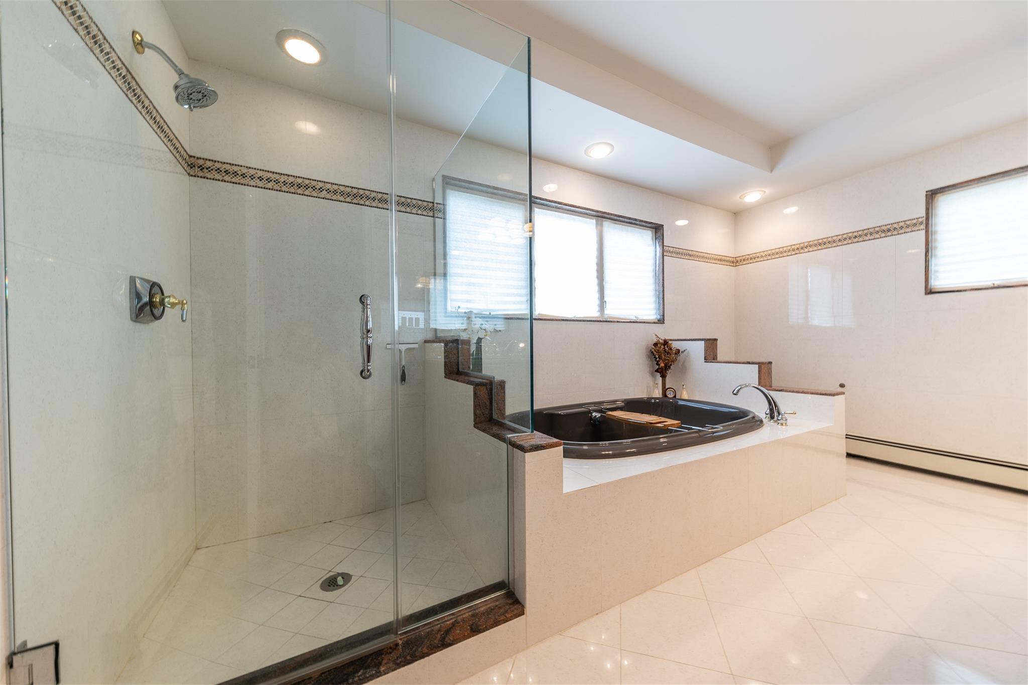 Single Family Davison  Nassau County, NY 11572, MLS-879869-18