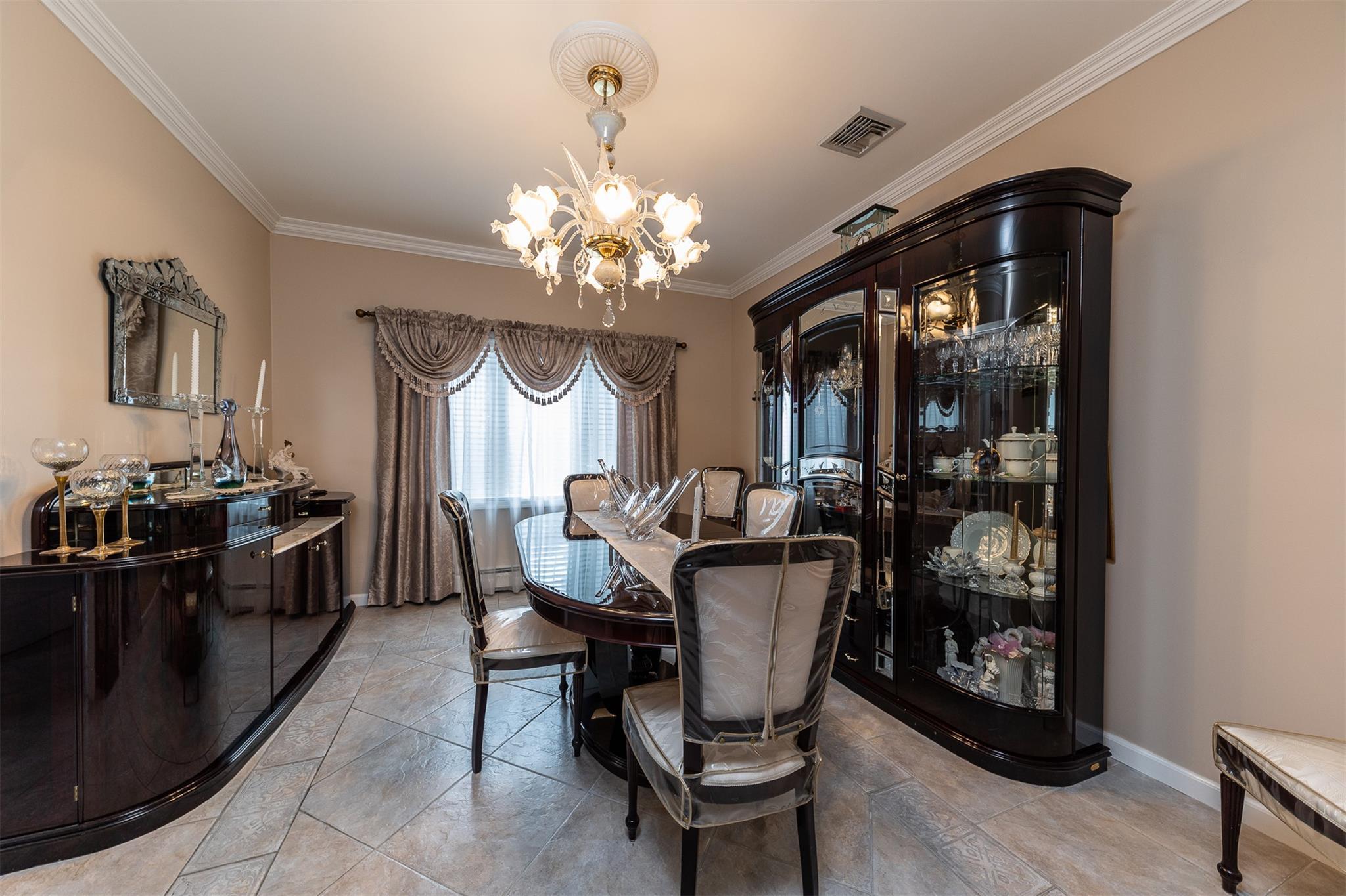 Single Family Davison  Nassau County, NY 11572, MLS-879869-9