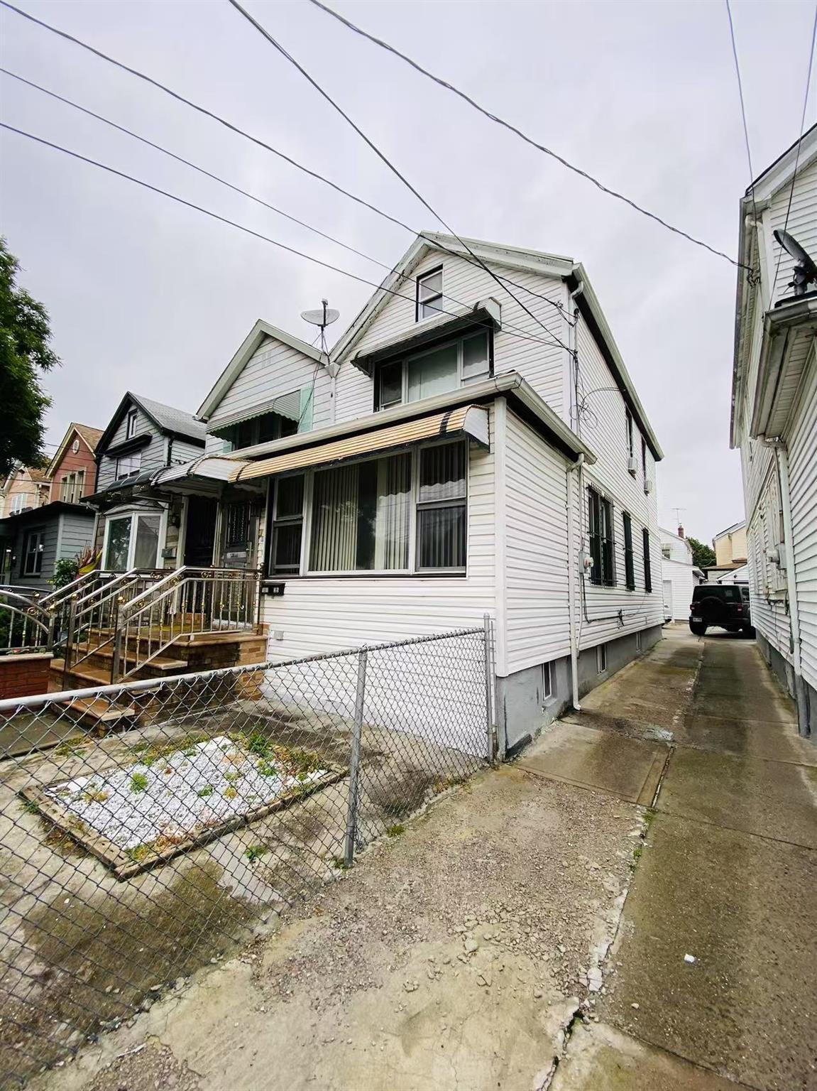 Single Family 126  Queens, NY 11419, MLS-879887-17