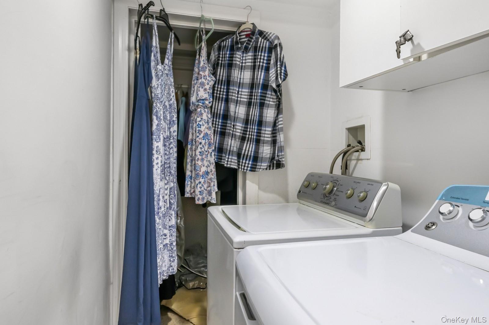 Single Family 1st  Nassau County, NY 11040, MLS-879891-37