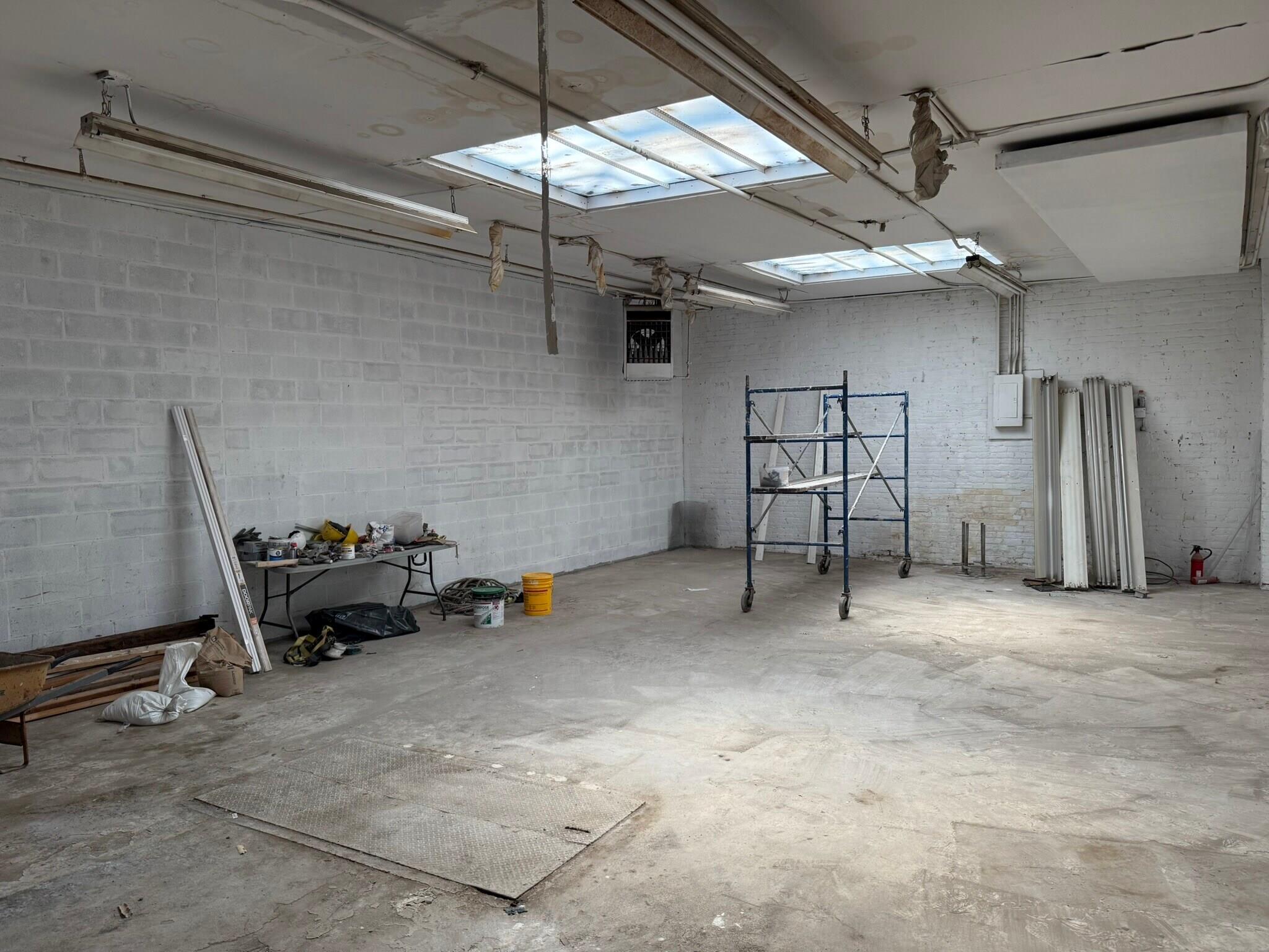 Commercial Lease 15th  Queens, NY 11356, MLS-879901-8