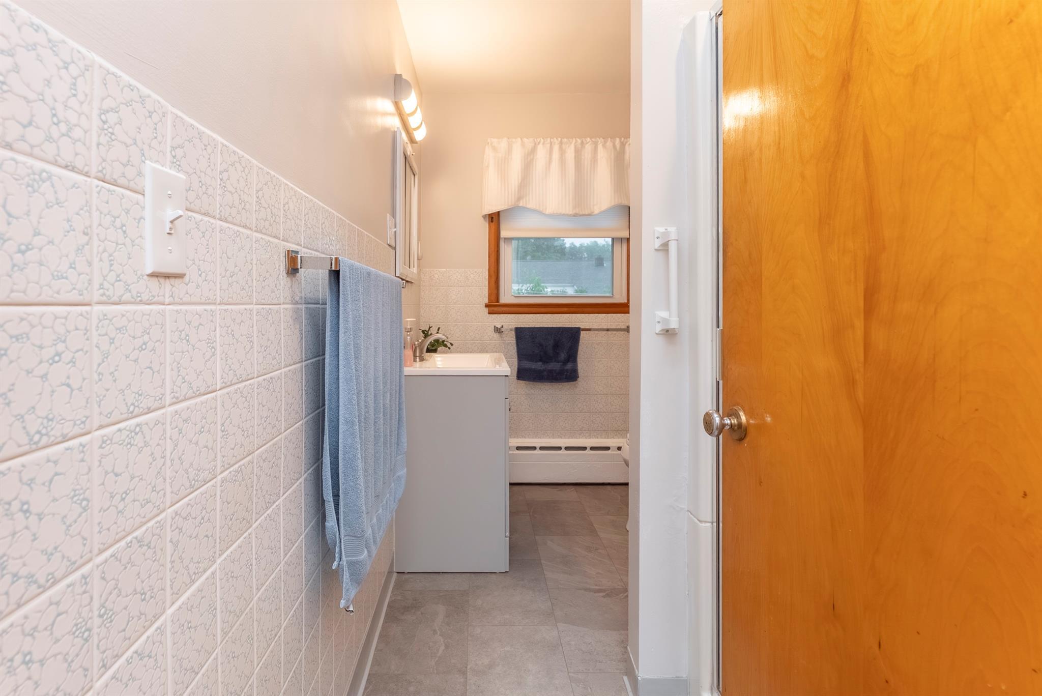 Single Family Decker  Ulster County, NY 12401, MLS-879915-20