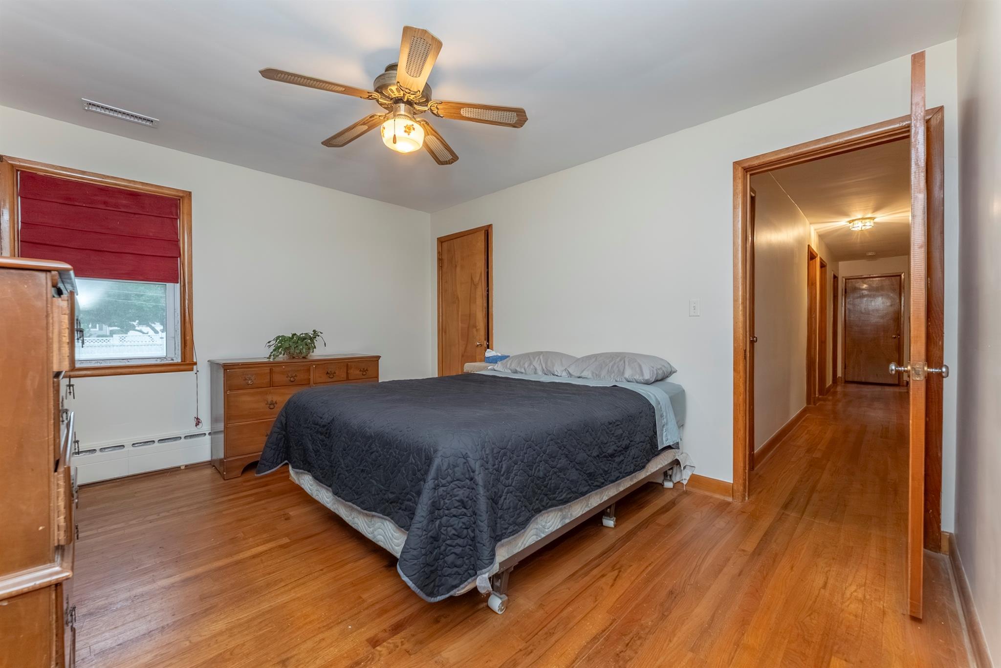 Single Family Decker  Ulster County, NY 12401, MLS-879915-26