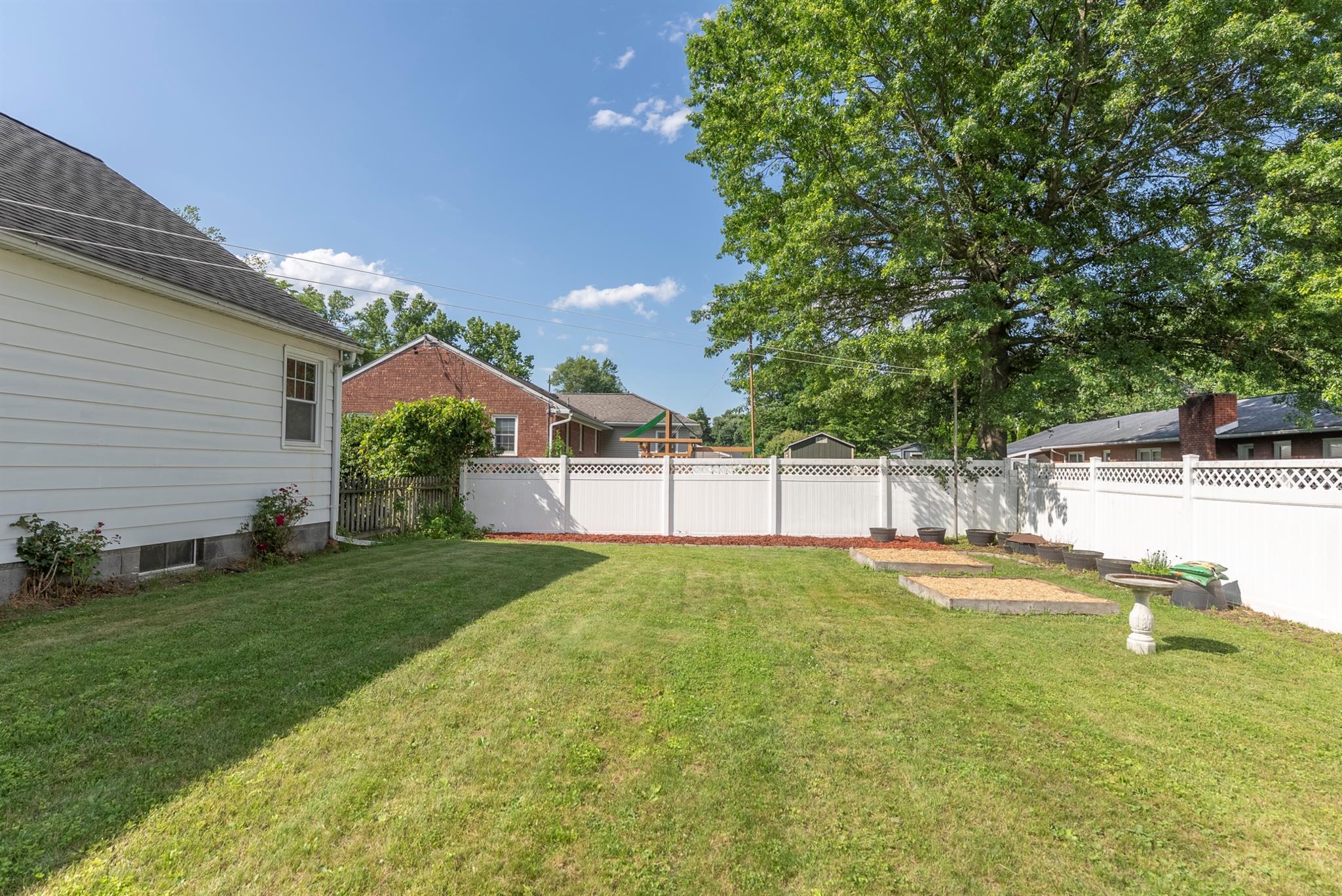 Single Family Decker  Ulster County, NY 12401, MLS-879915-39