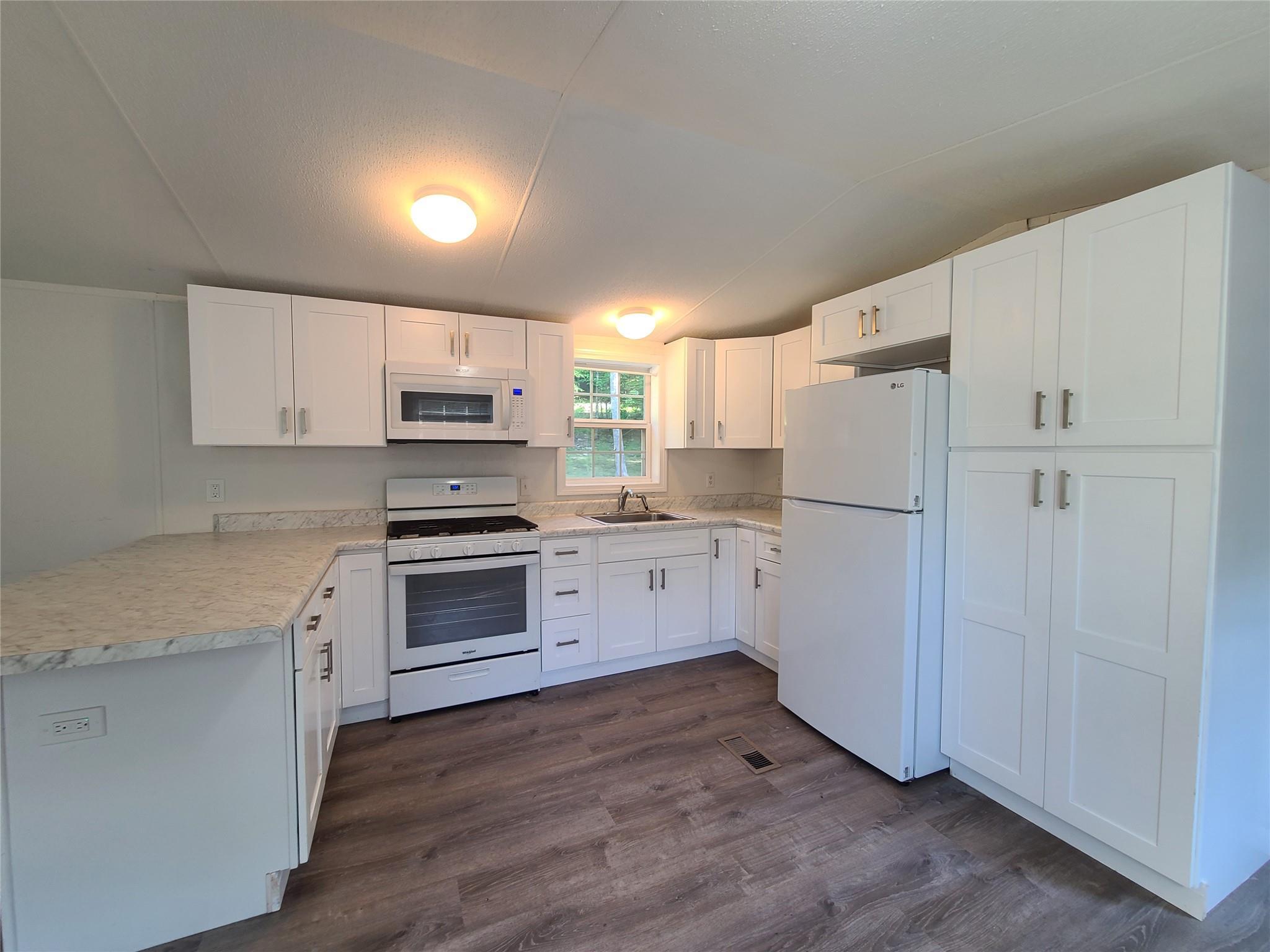 Single Family New Turnpike  Sullivan County, NY 12726, MLS-879948-7