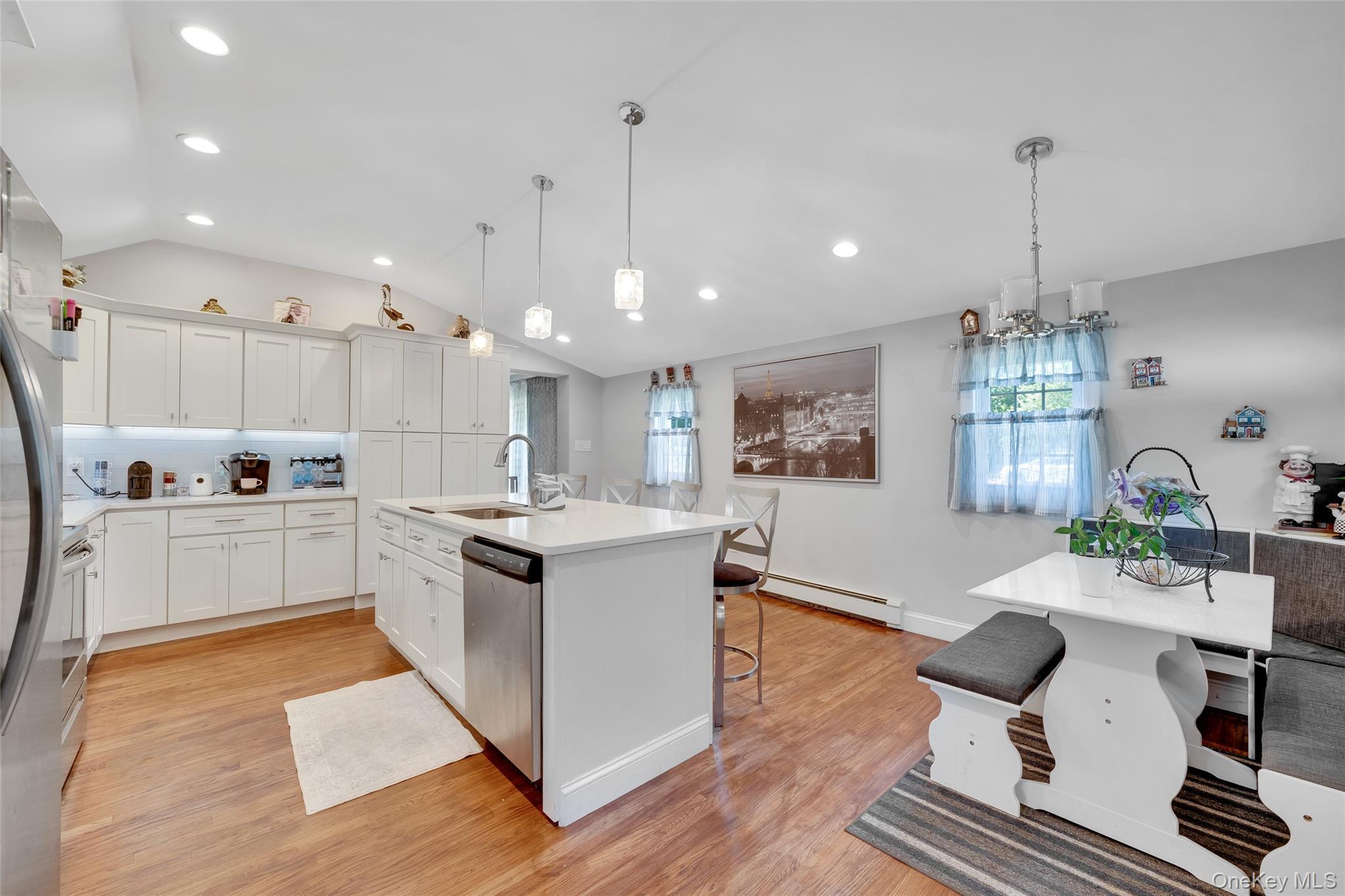 Single Family Fox  Suffolk County, NY 11953, MLS-879964-17