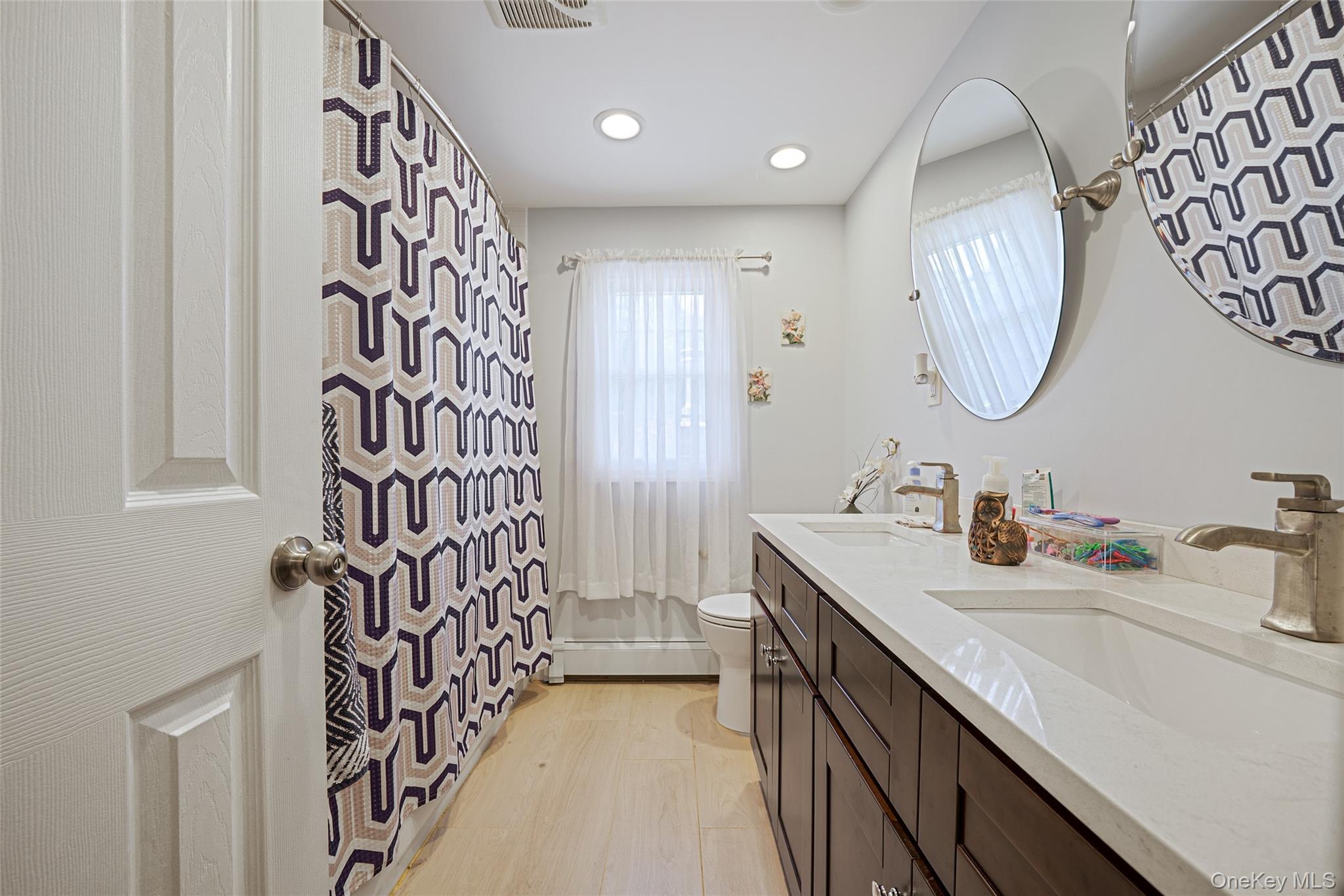 Single Family Fox  Suffolk County, NY 11953, MLS-879964-25