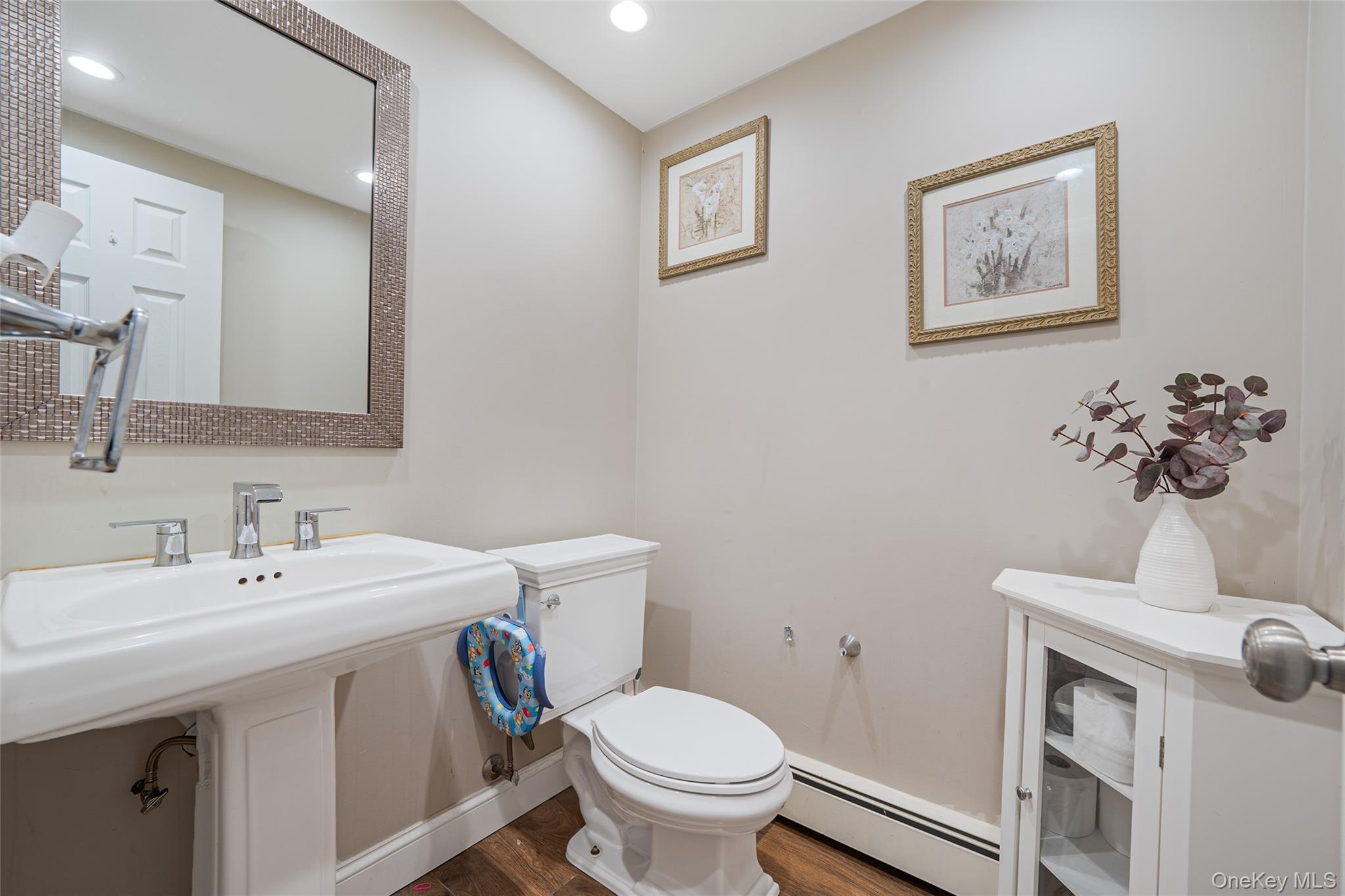 Single Family Fox  Suffolk County, NY 11953, MLS-879964-26