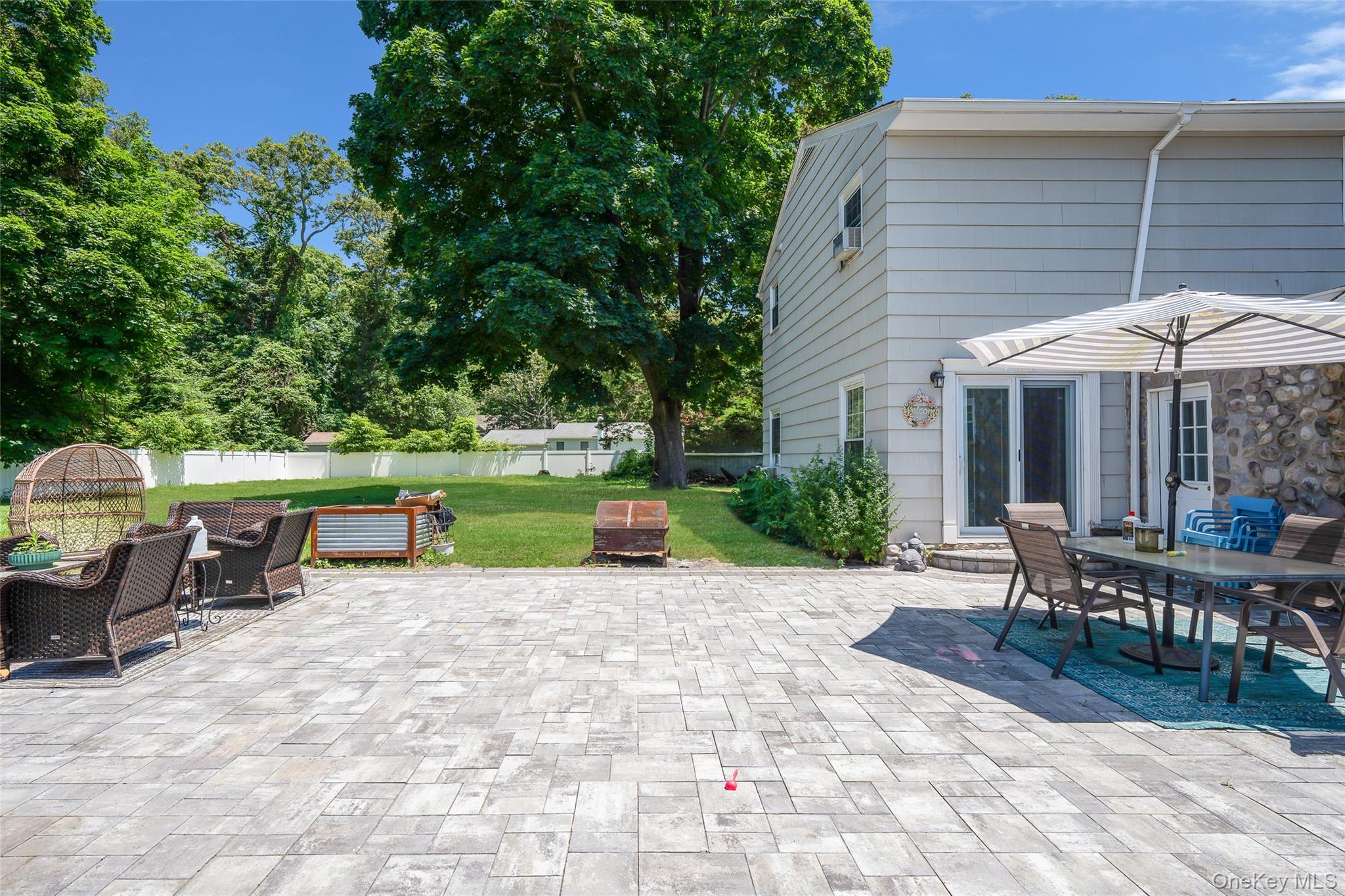 Single Family Fox  Suffolk County, NY 11953, MLS-879964-5