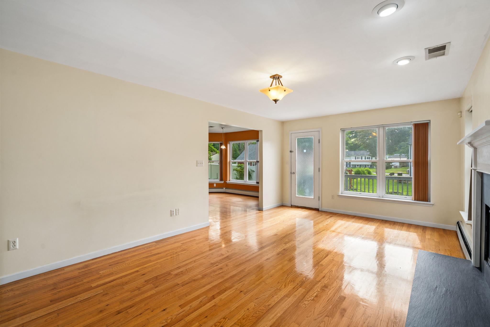 Single Family Utopian  Orange County, NY 12586, MLS-879965-11