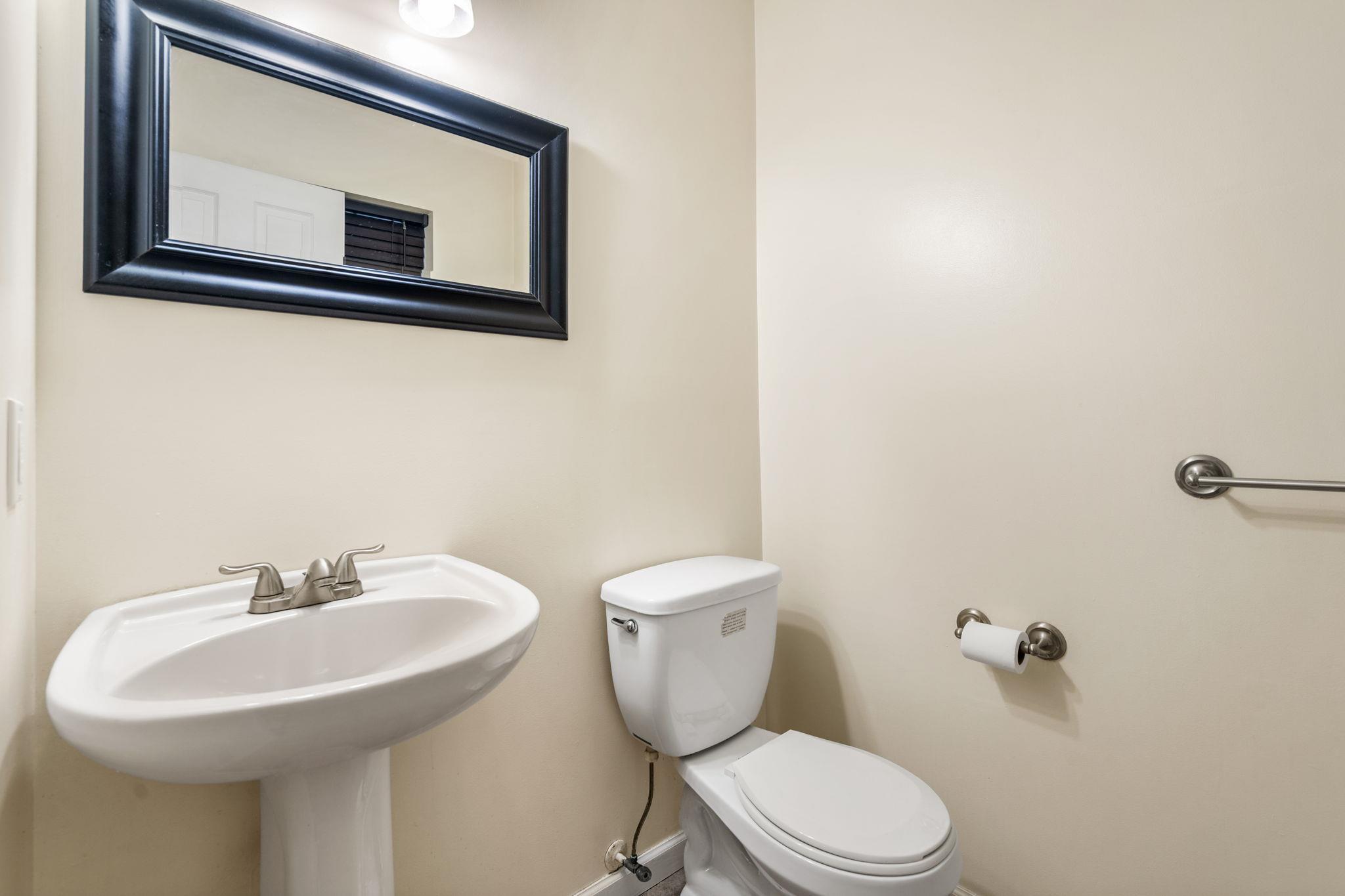 Single Family Utopian  Orange County, NY 12586, MLS-879965-13