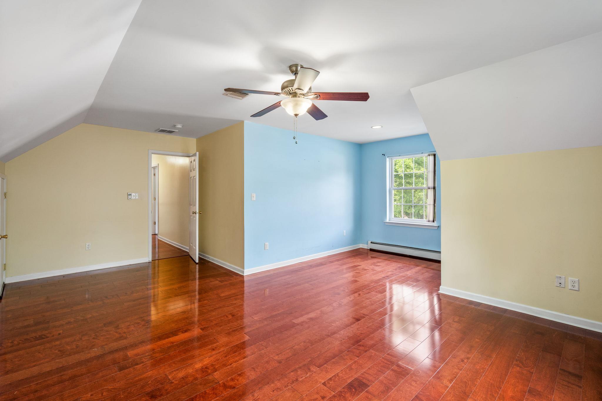 Single Family Utopian  Orange County, NY 12586, MLS-879965-25